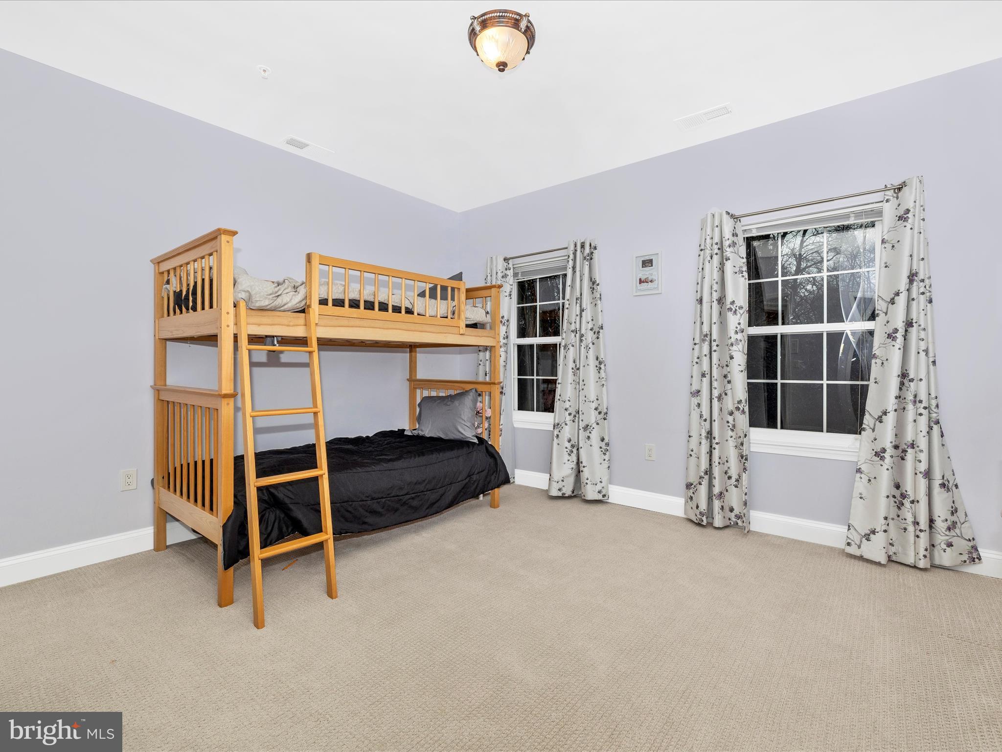 WASHINGTON GROVE - Residential