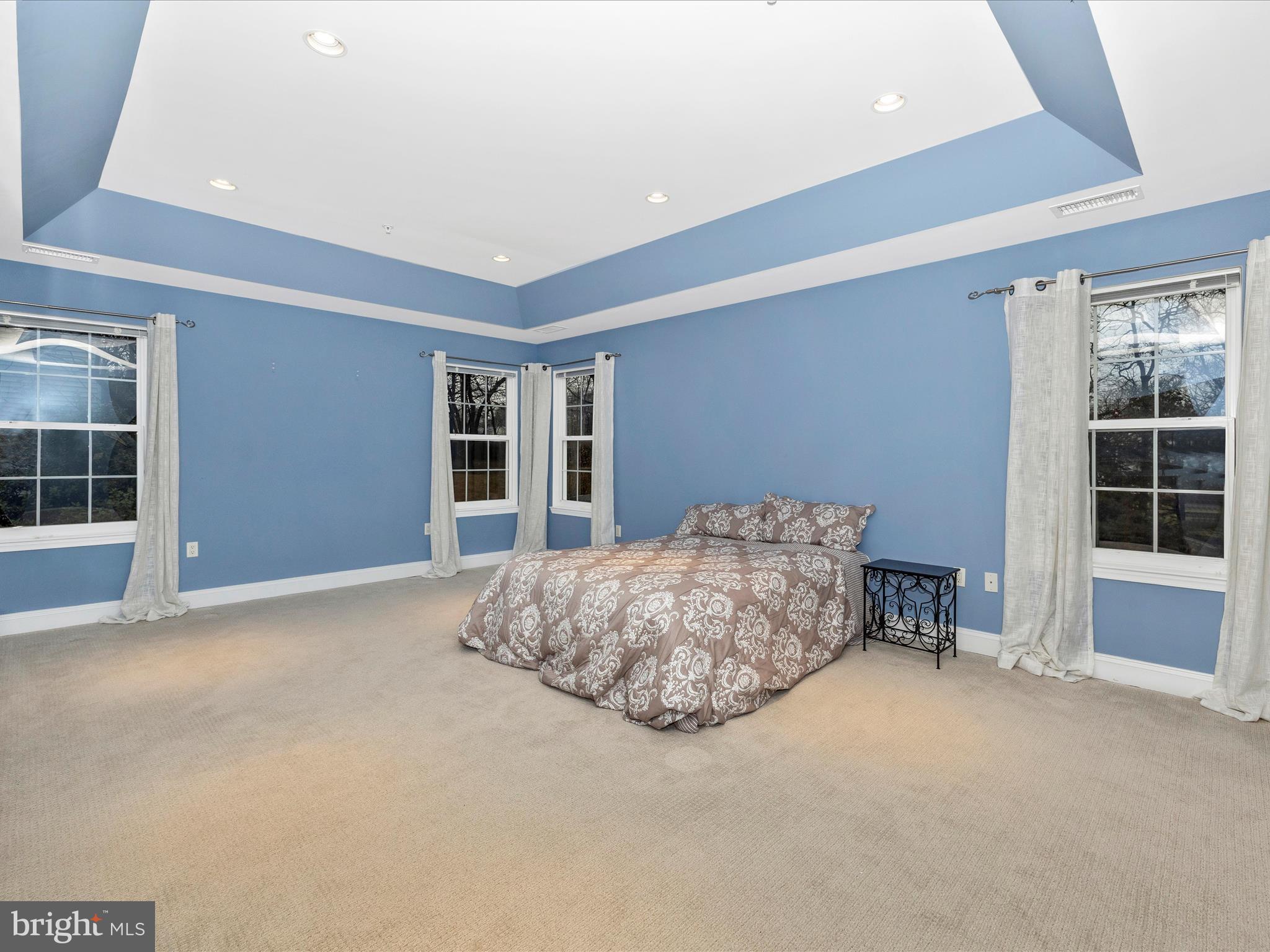 WASHINGTON GROVE - Residential