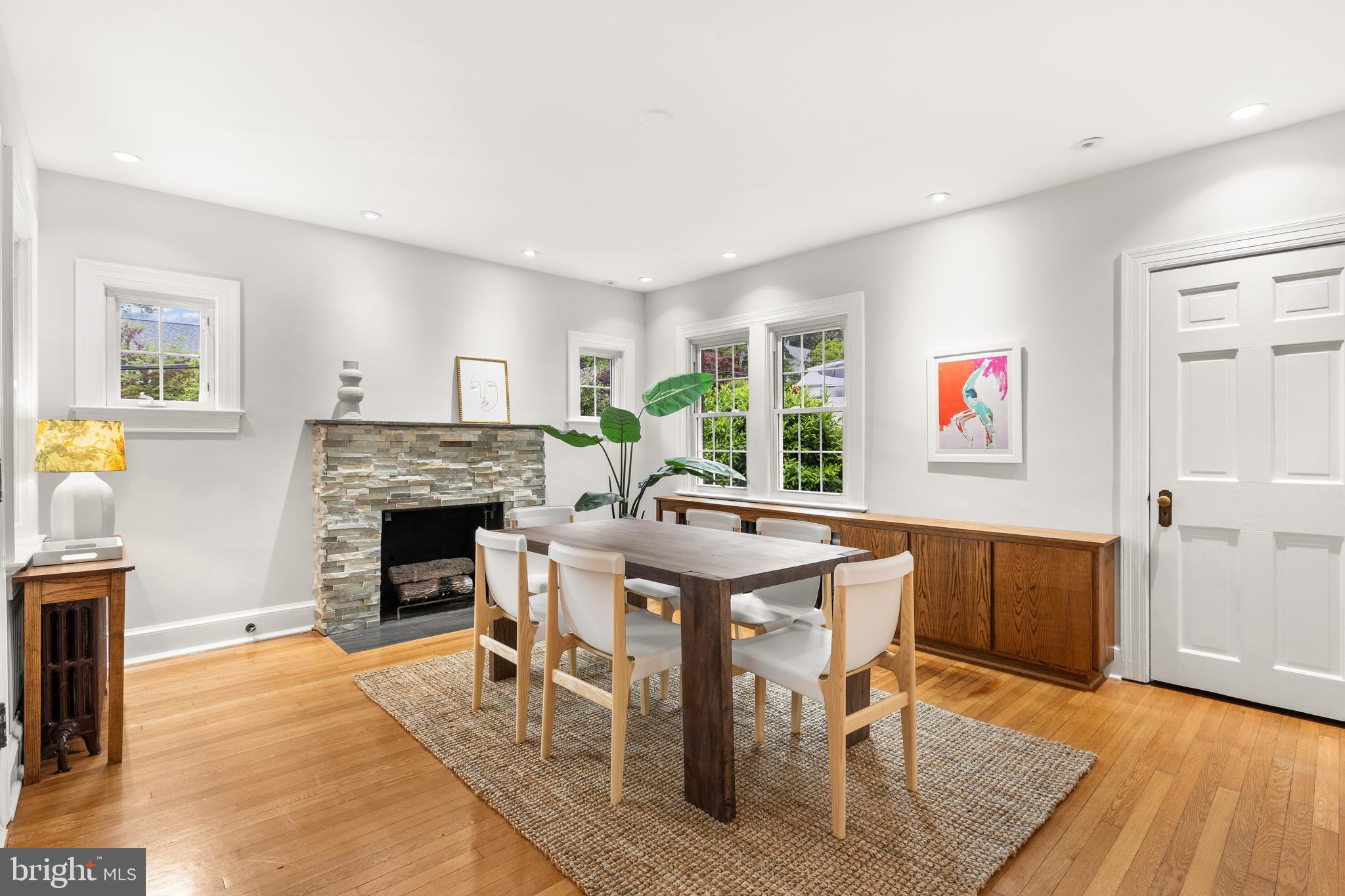 OAKCREST - Residential