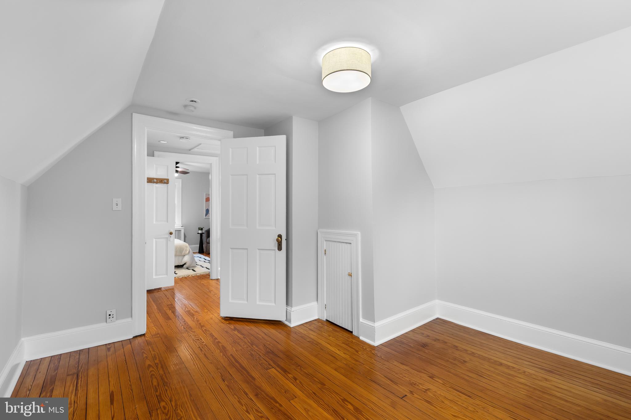 OAKCREST - Residential