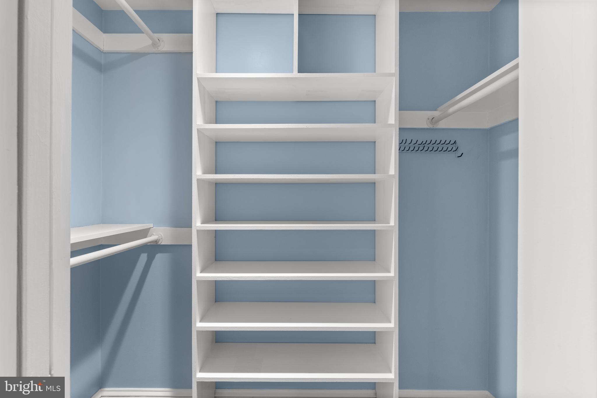 OAKCREST - Residential