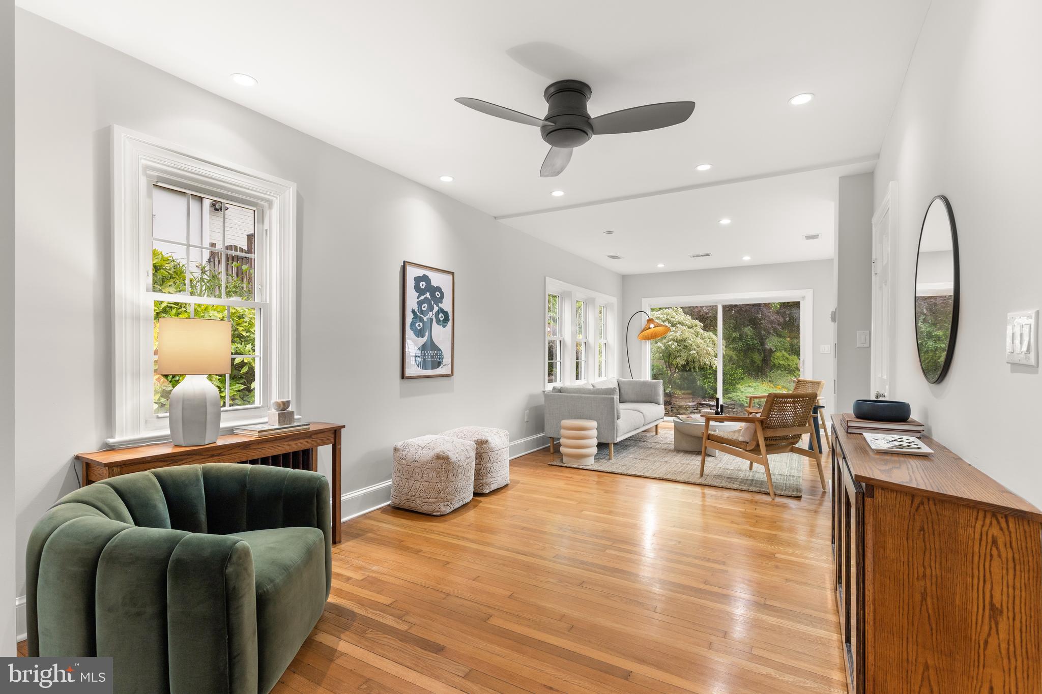 OAKCREST - Residential