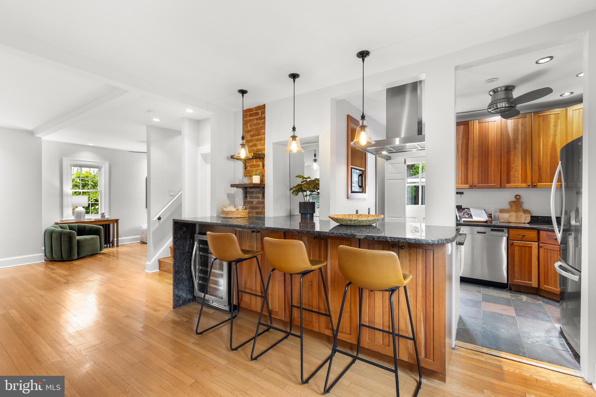 OAKCREST - Residential