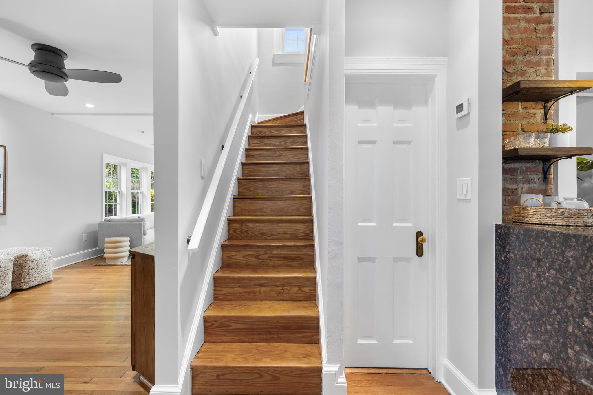 OAKCREST - Residential