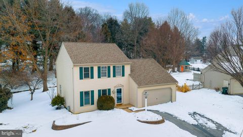 35 HENRY COURT LANCASTER PA 17601