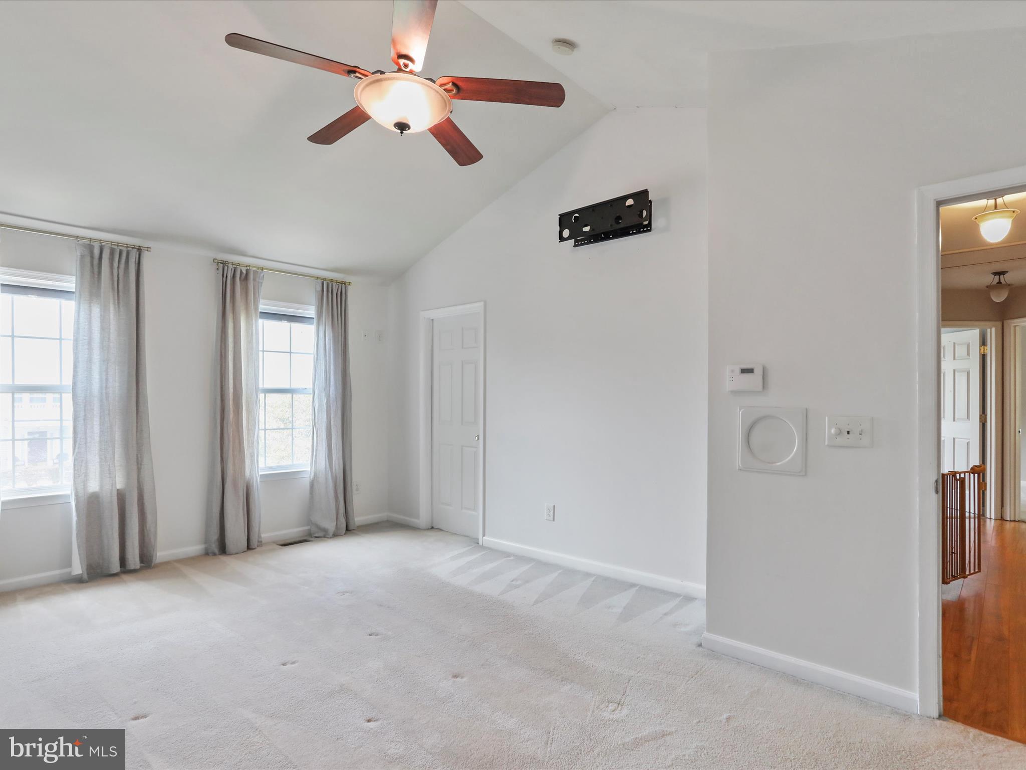 ROSEMONT ORCHARD - Residential