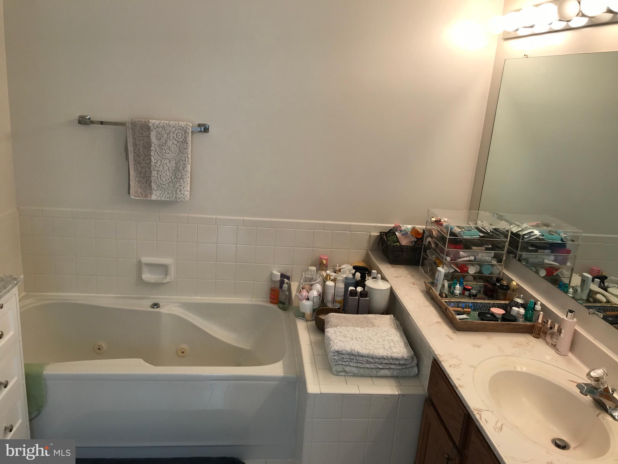 TIMBERLAWN - Residential Lease