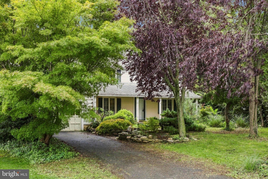 Photo of 1525 Cedar Road, LANCASTER, PA 17601 (MLS # PALA2096268)