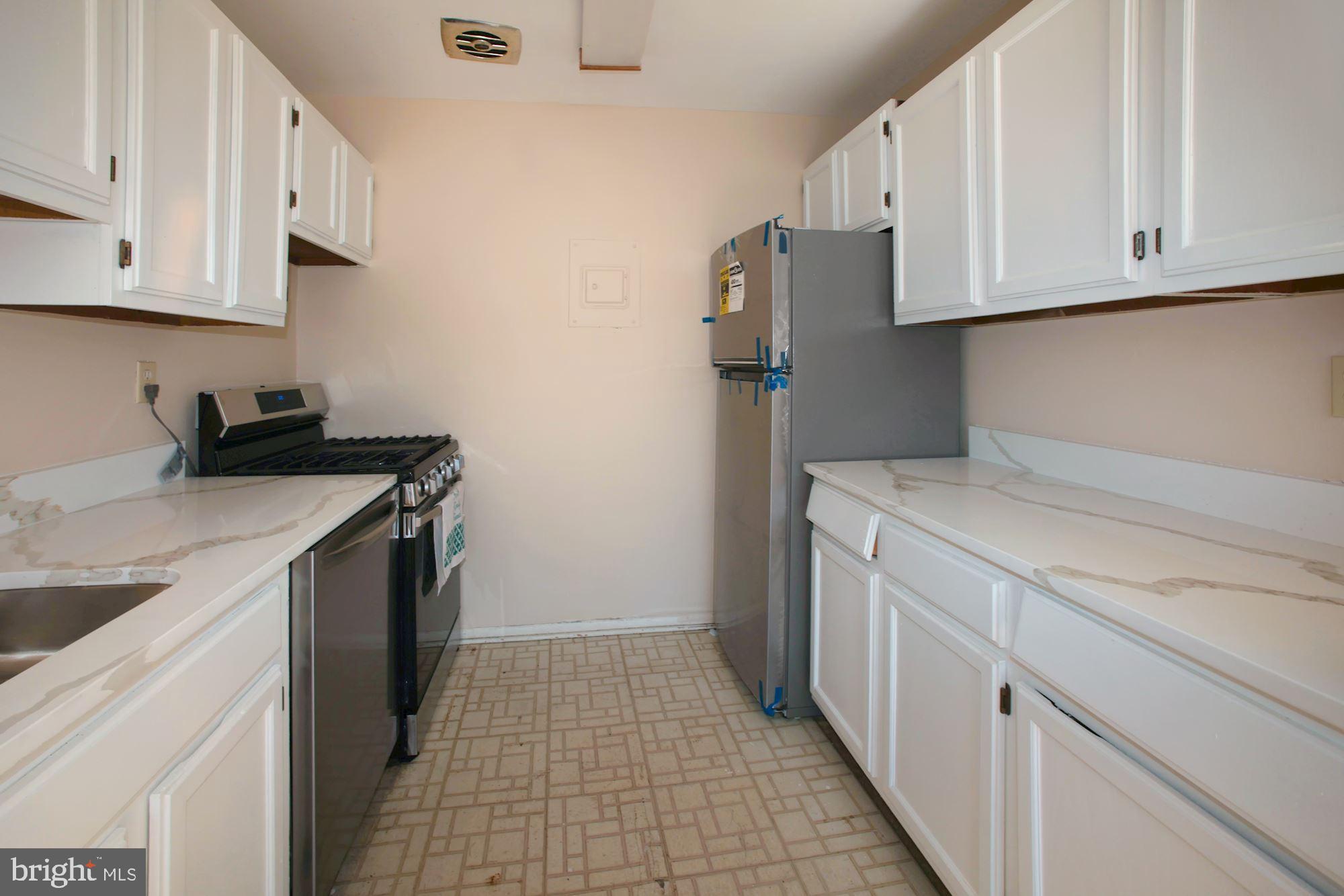 CARROLLAN GARDENS - Residential