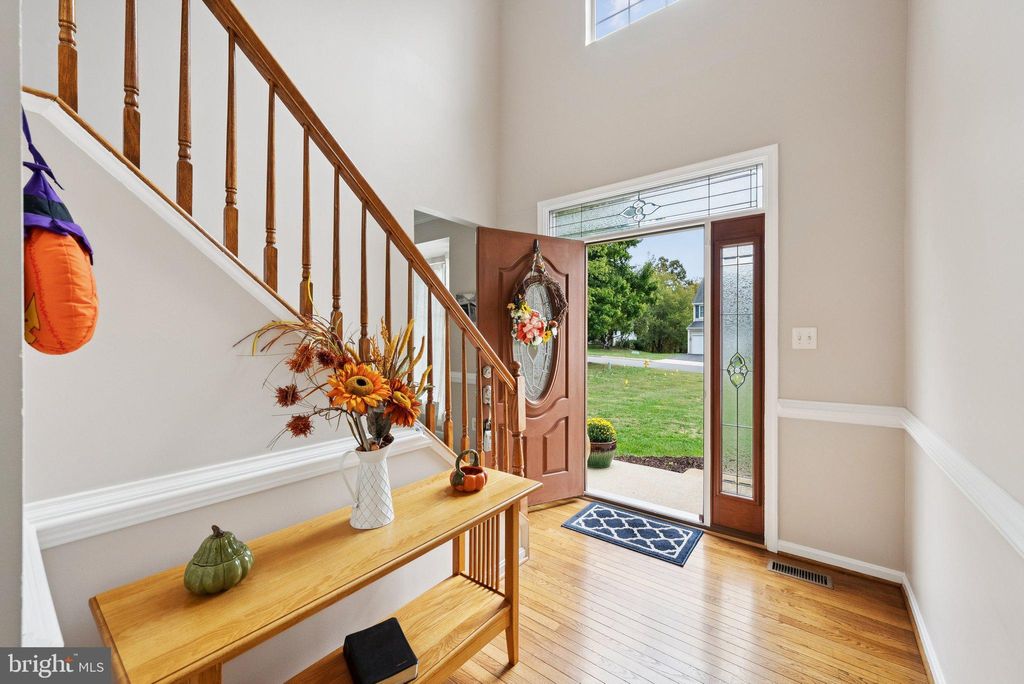 Photo of 10878 Peachwood Drive, MANASSAS, VA 20110 (MLS # VAPW2103218)