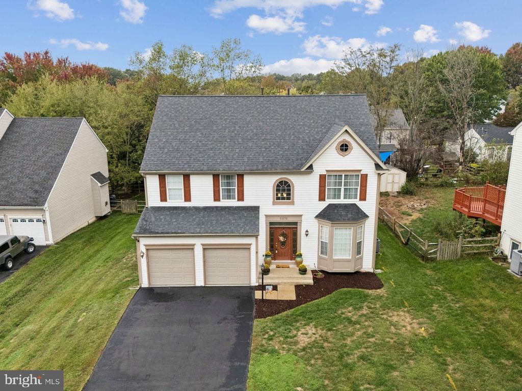 Photo of 10878 Peachwood Drive, MANASSAS, VA 20110 (MLS # VAPW2103218)