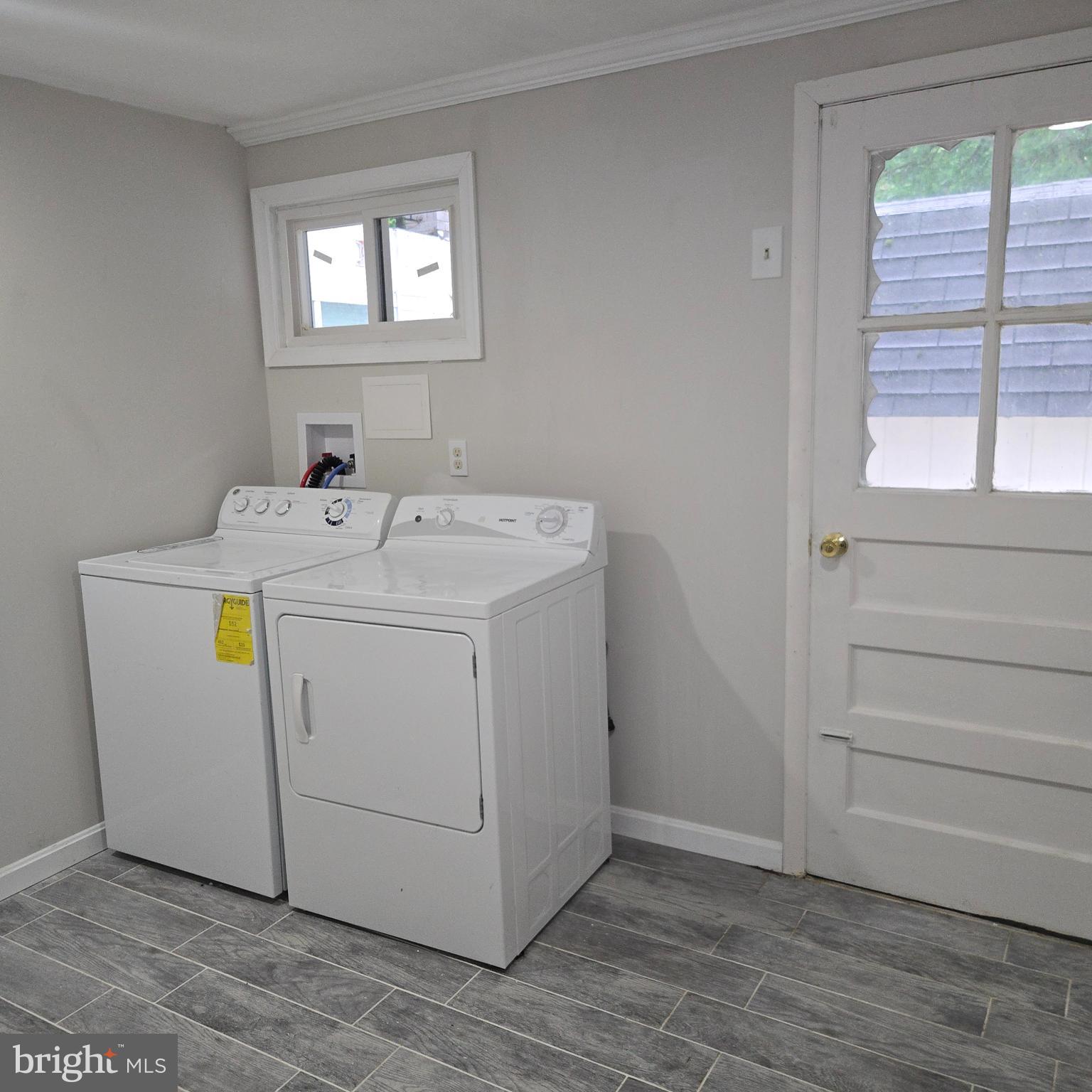 KINGS POINT - Residential