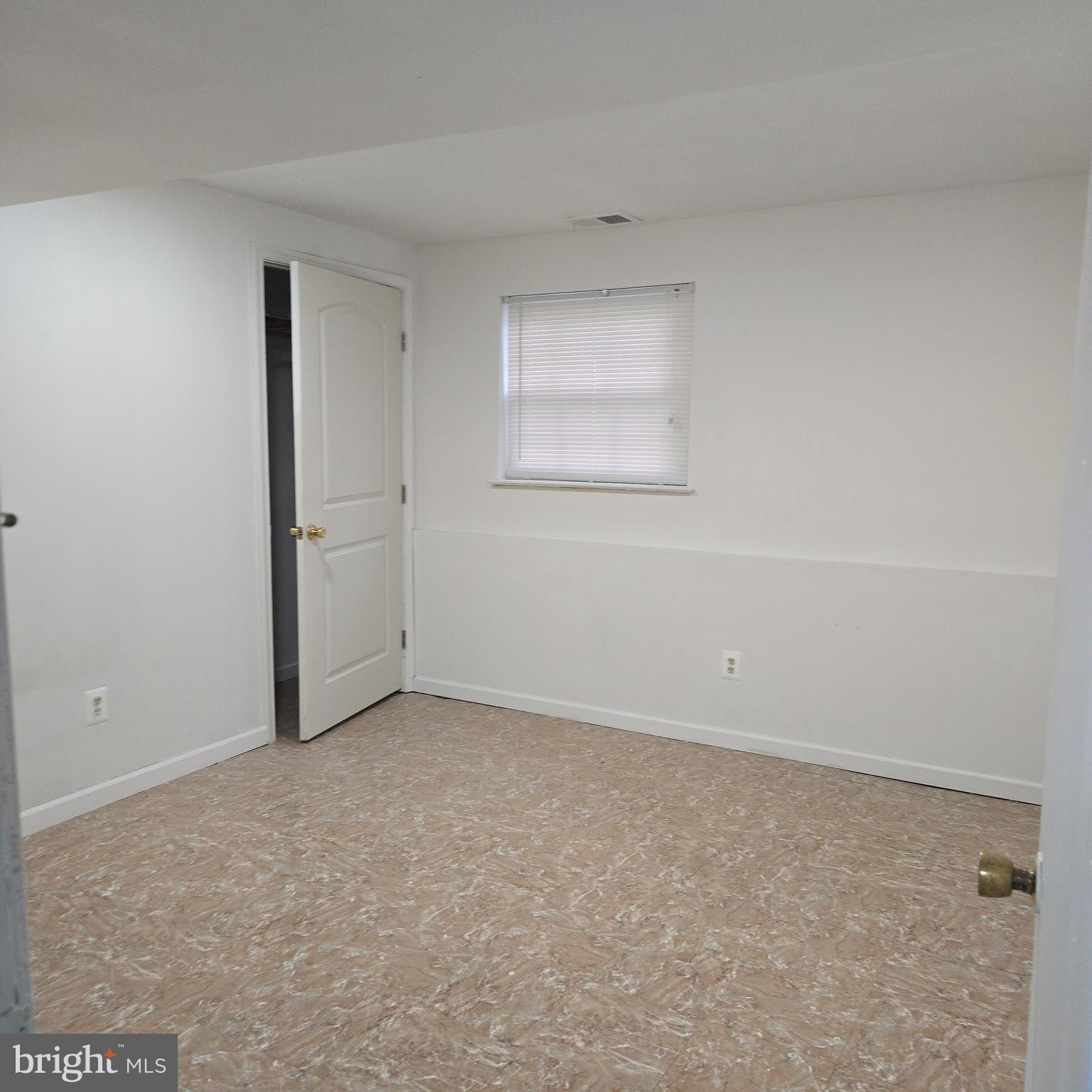 KINGS POINT - Residential