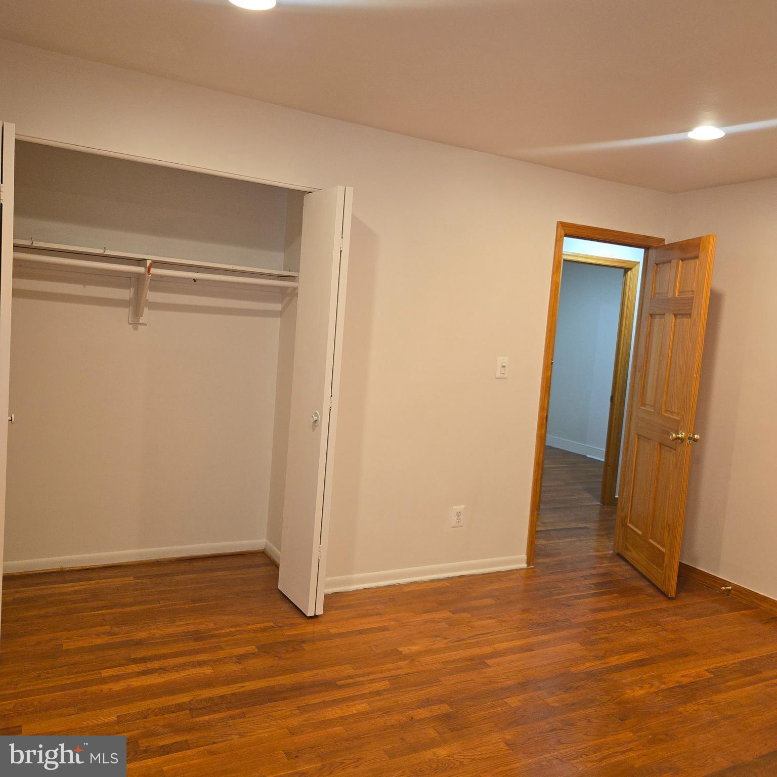 KINGS POINT - Residential