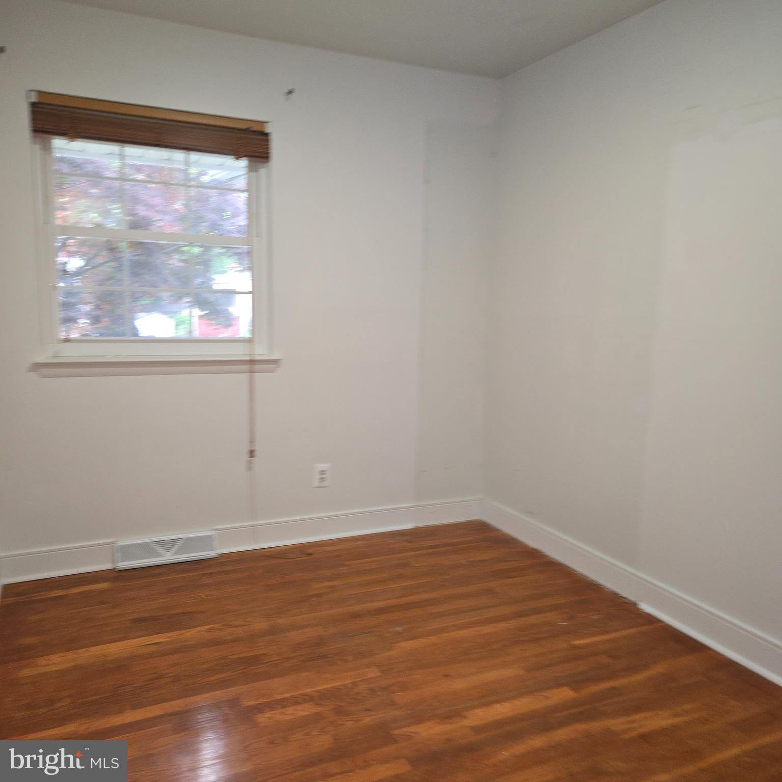 KINGS POINT - Residential