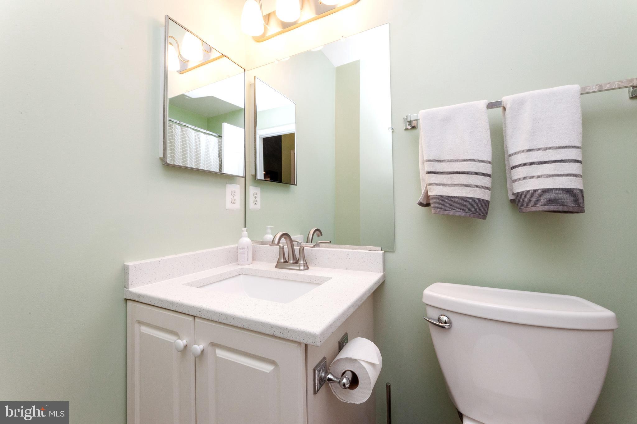 ISLAND CREEK - Residential