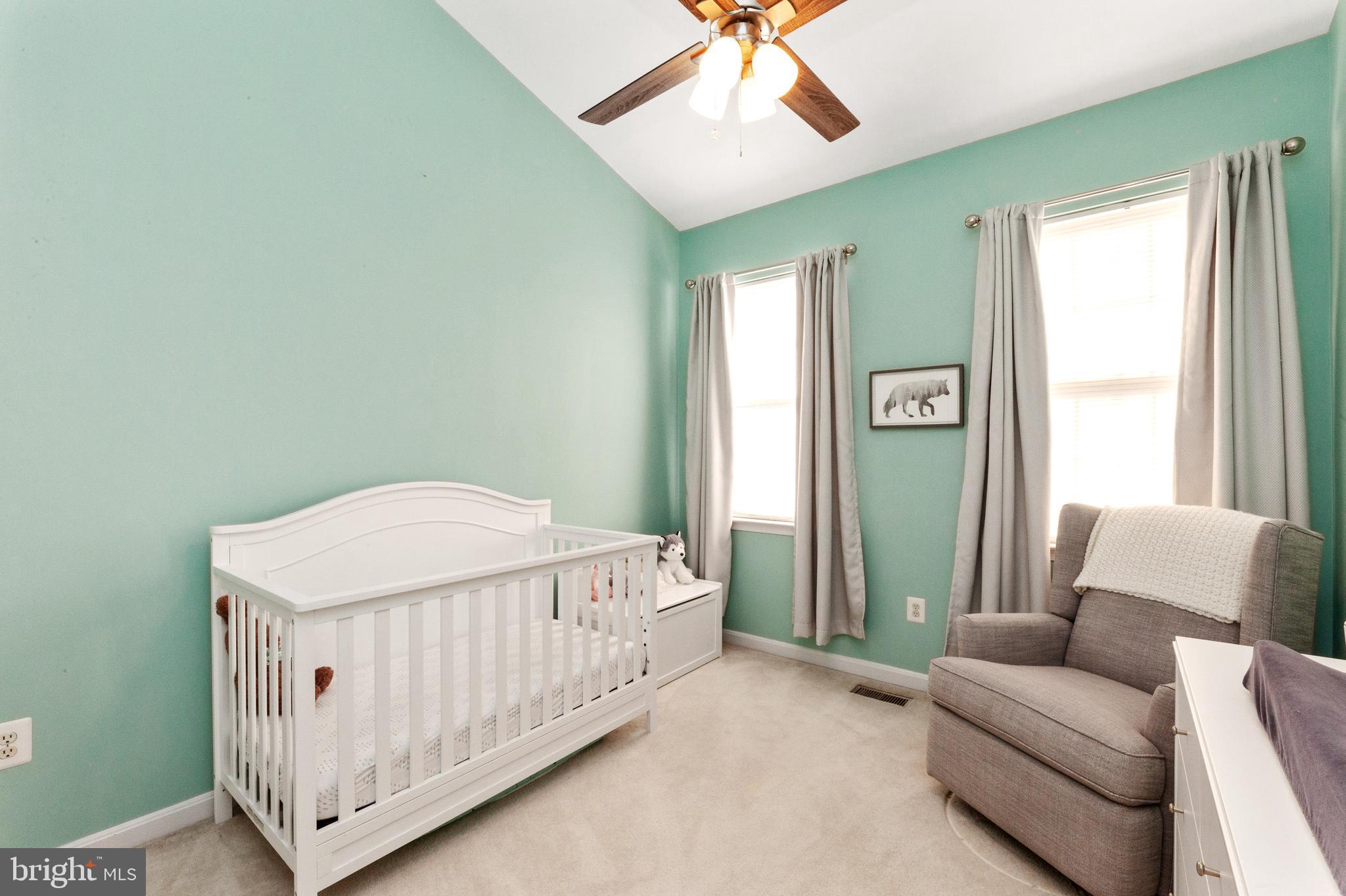 ISLAND CREEK - Residential