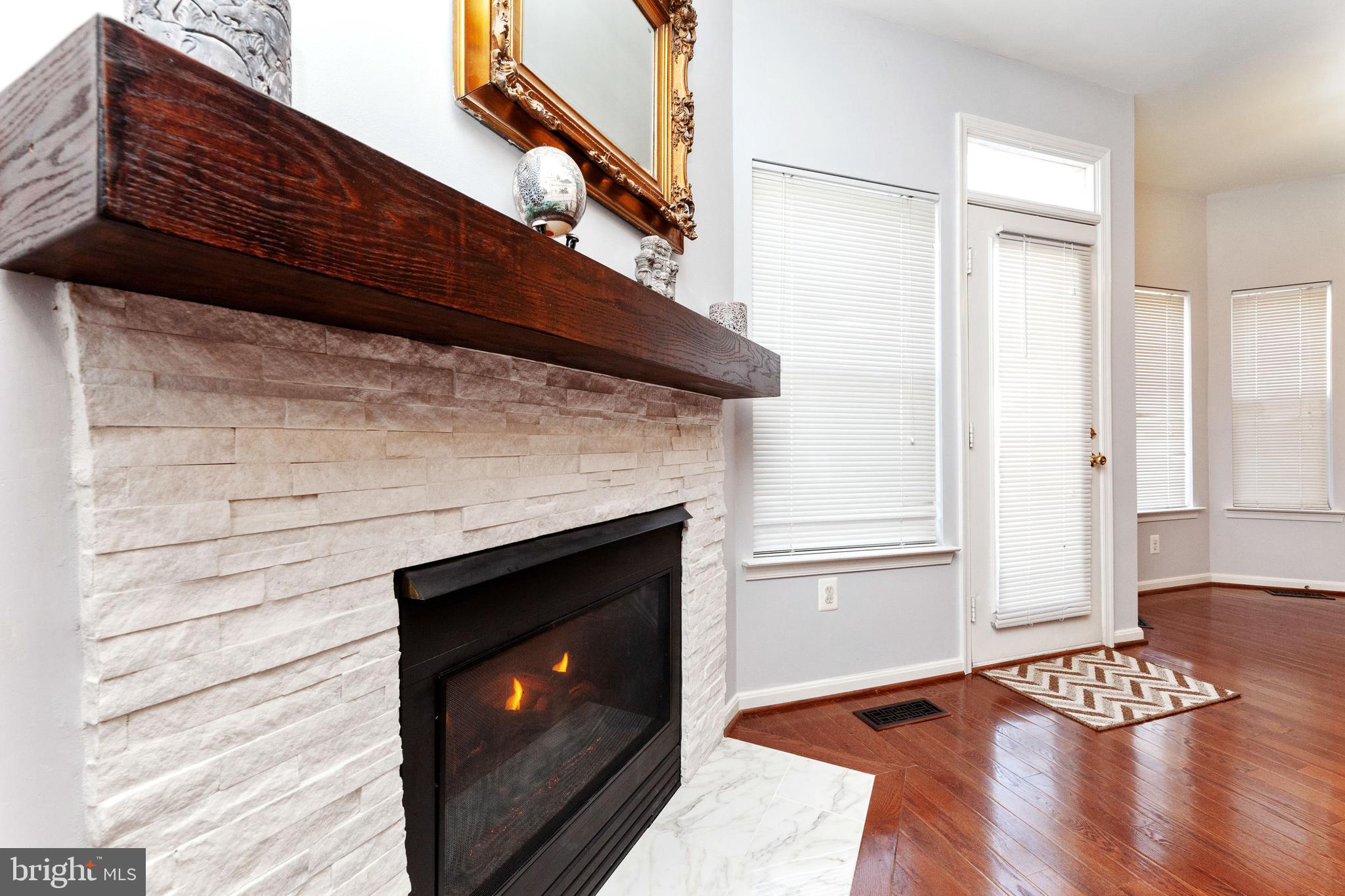 ISLAND CREEK - Residential