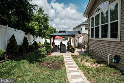 9800 LEIGHLAND COURT WALDORF MD 20603