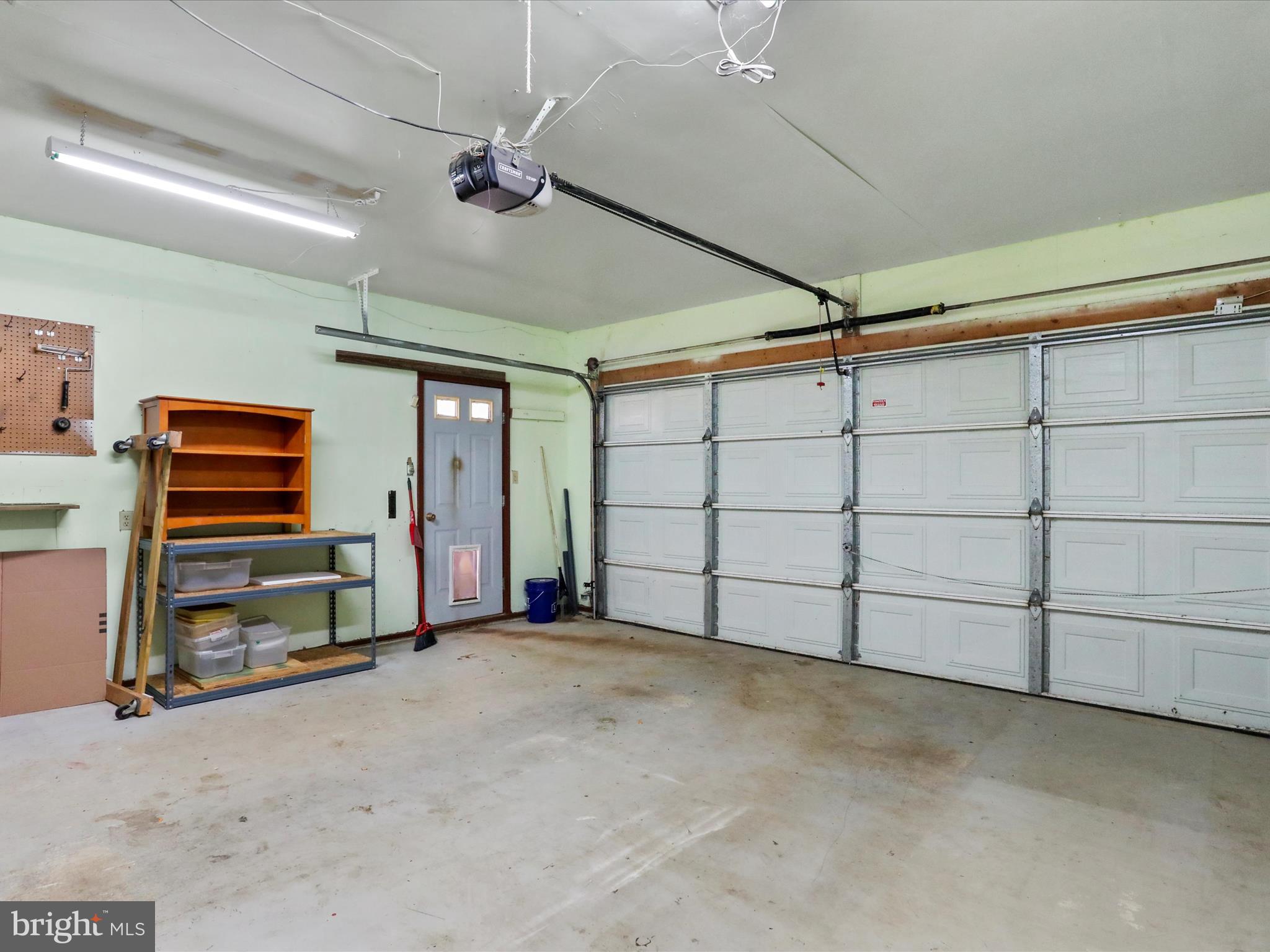 SPRING VALLEY - Residential