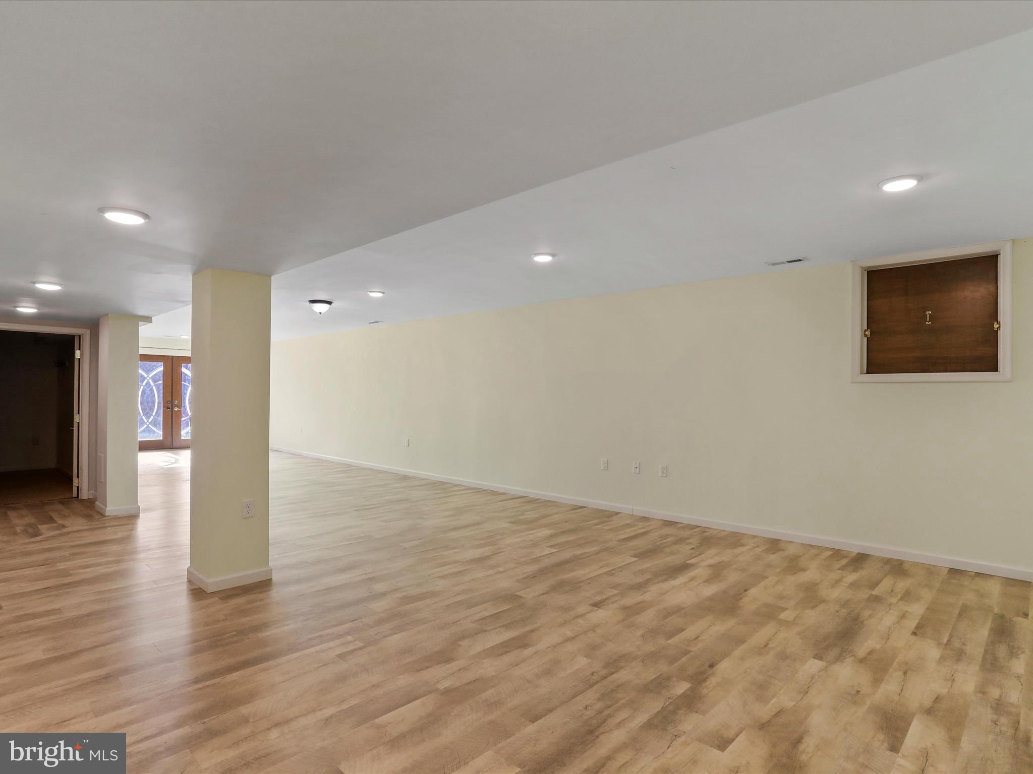 SPRING VALLEY - Residential