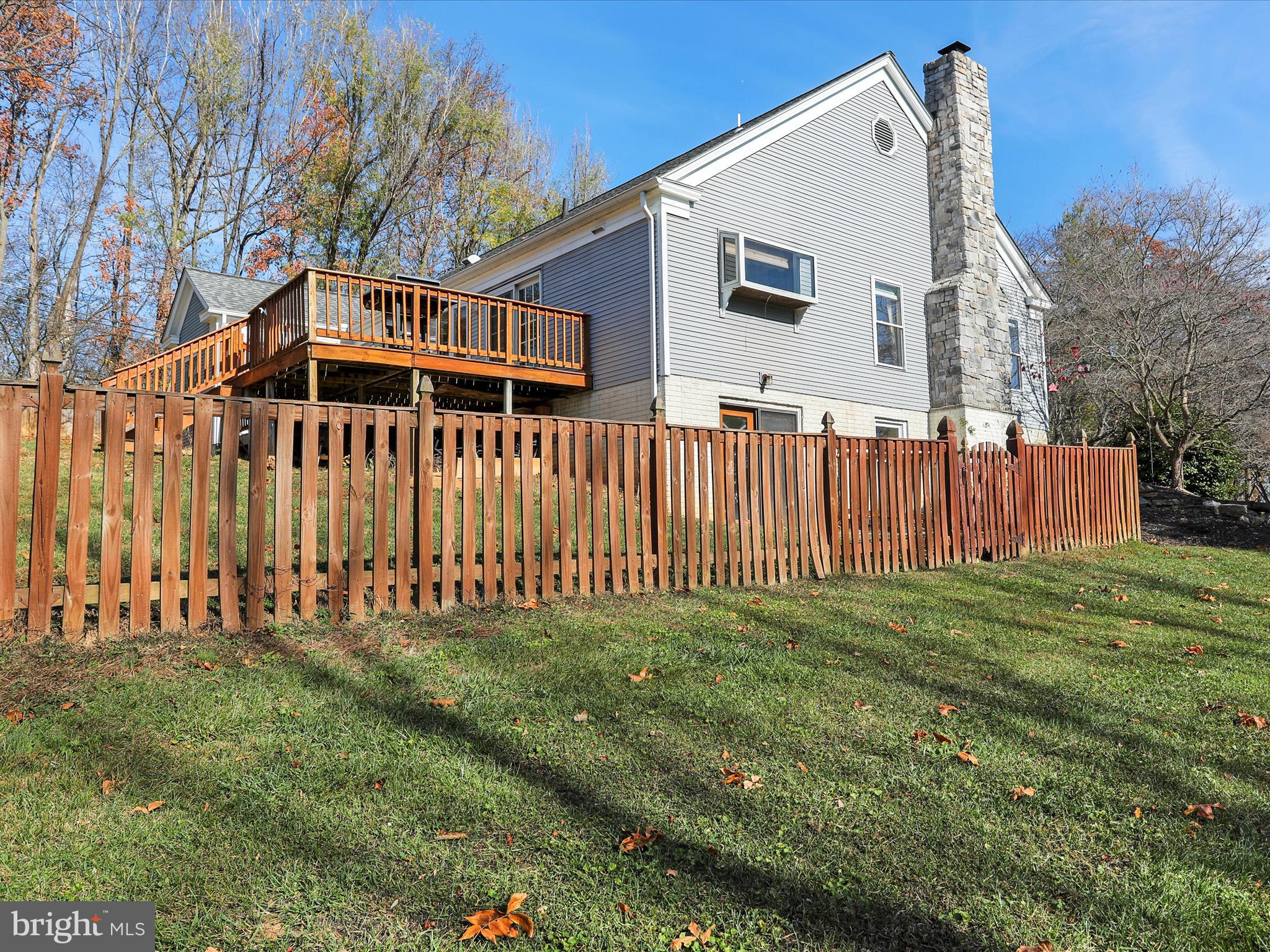 SPRING VALLEY - Residential