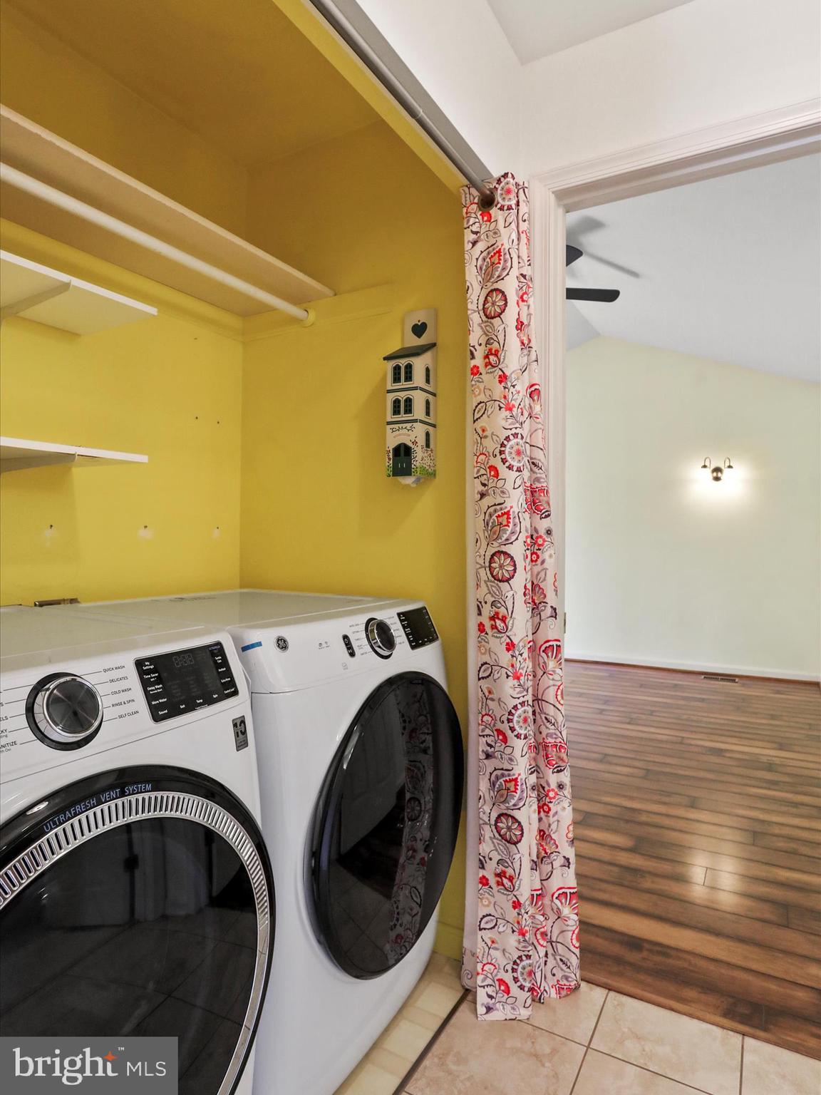 SPRING VALLEY - Residential