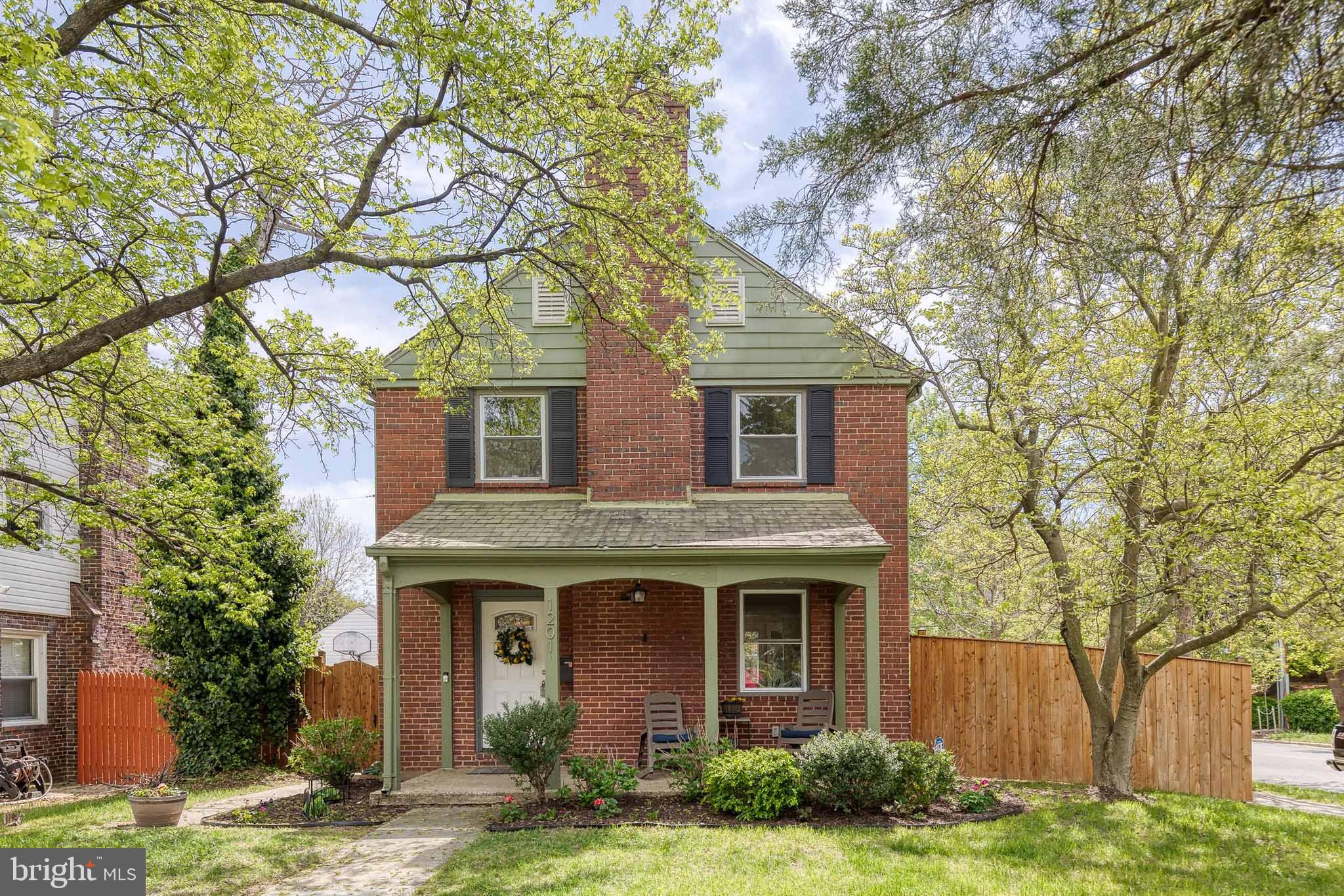 EDNOR GARDENS - LAKESIDE - Residential