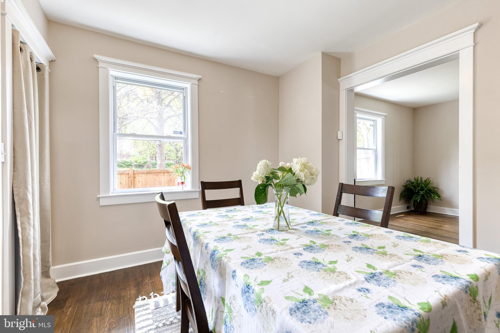 EDNOR GARDENS - LAKESIDE - Residential