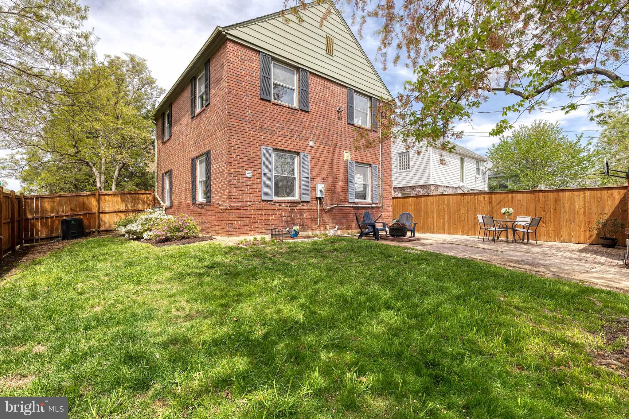 EDNOR GARDENS - LAKESIDE - Residential