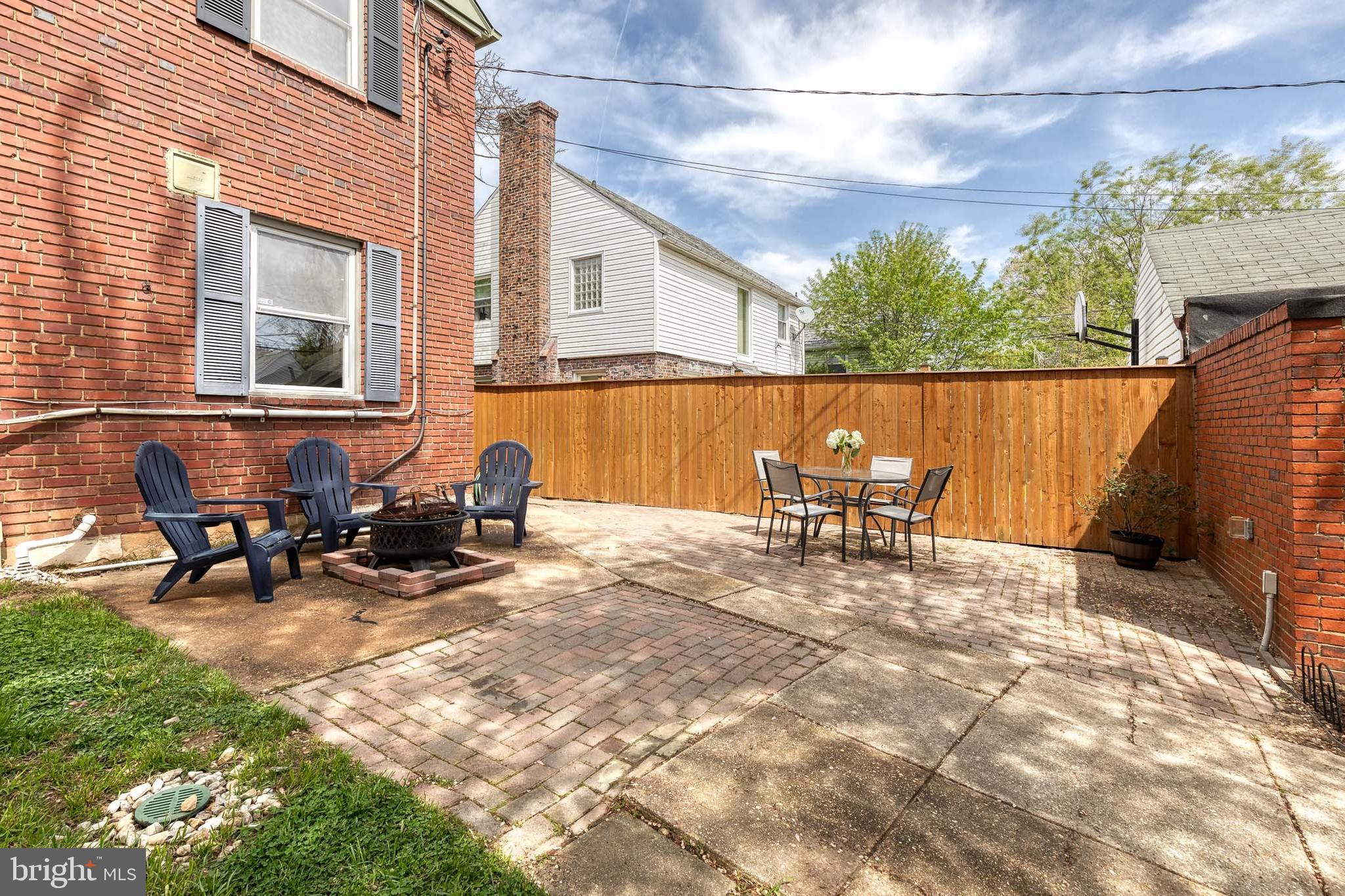 EDNOR GARDENS - LAKESIDE - Residential