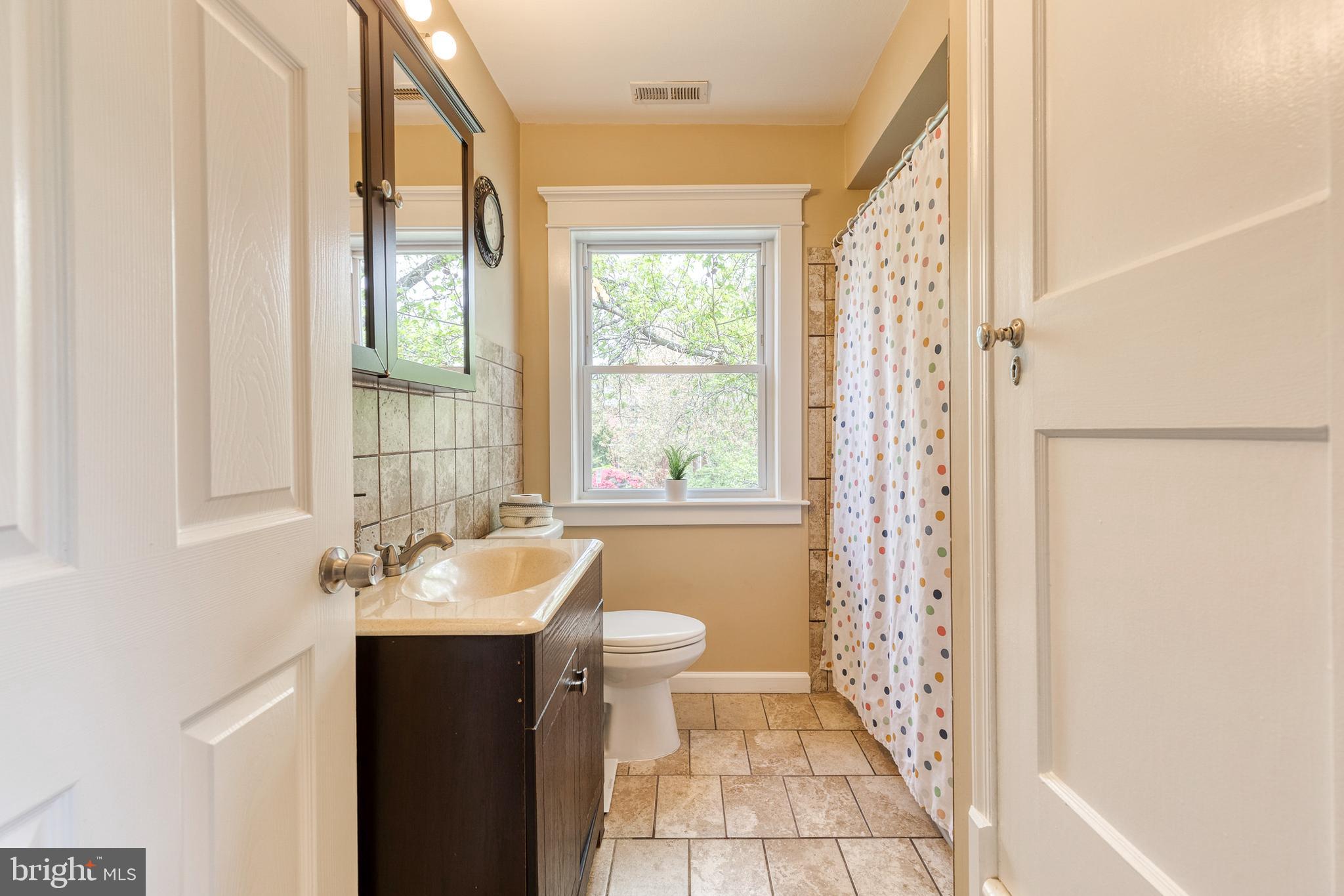 EDNOR GARDENS - LAKESIDE - Residential