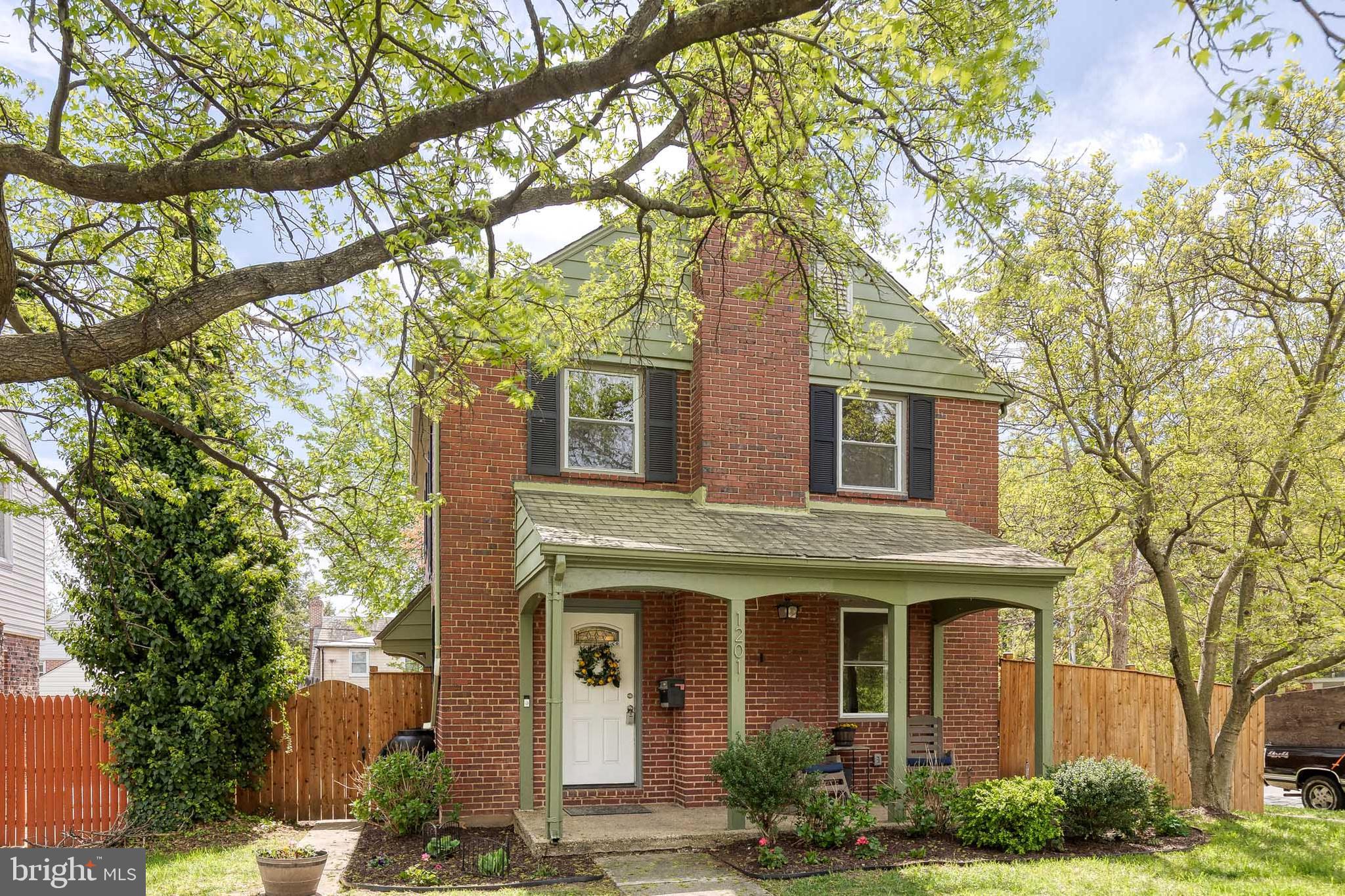 EDNOR GARDENS - LAKESIDE - Residential