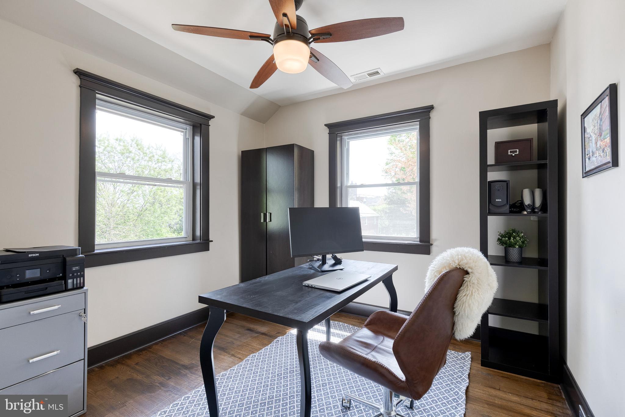 EDNOR GARDENS - LAKESIDE - Residential