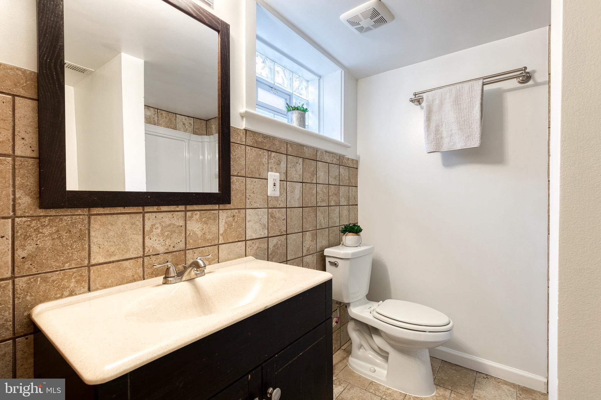 EDNOR GARDENS - LAKESIDE - Residential