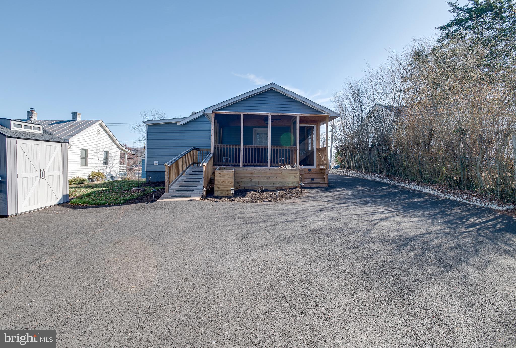 JOHNSON VILLAGE - Residential