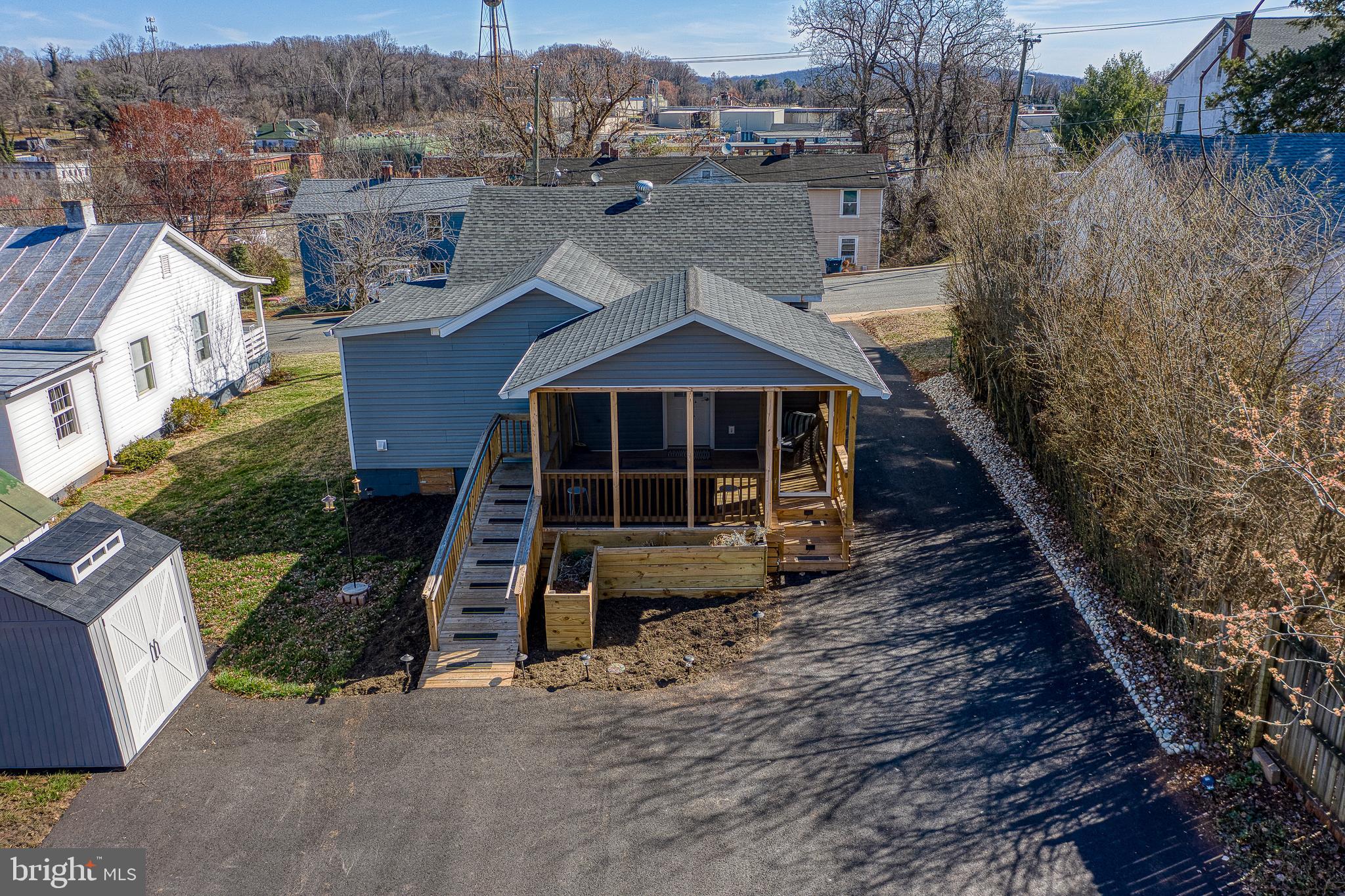 JOHNSON VILLAGE - Residential