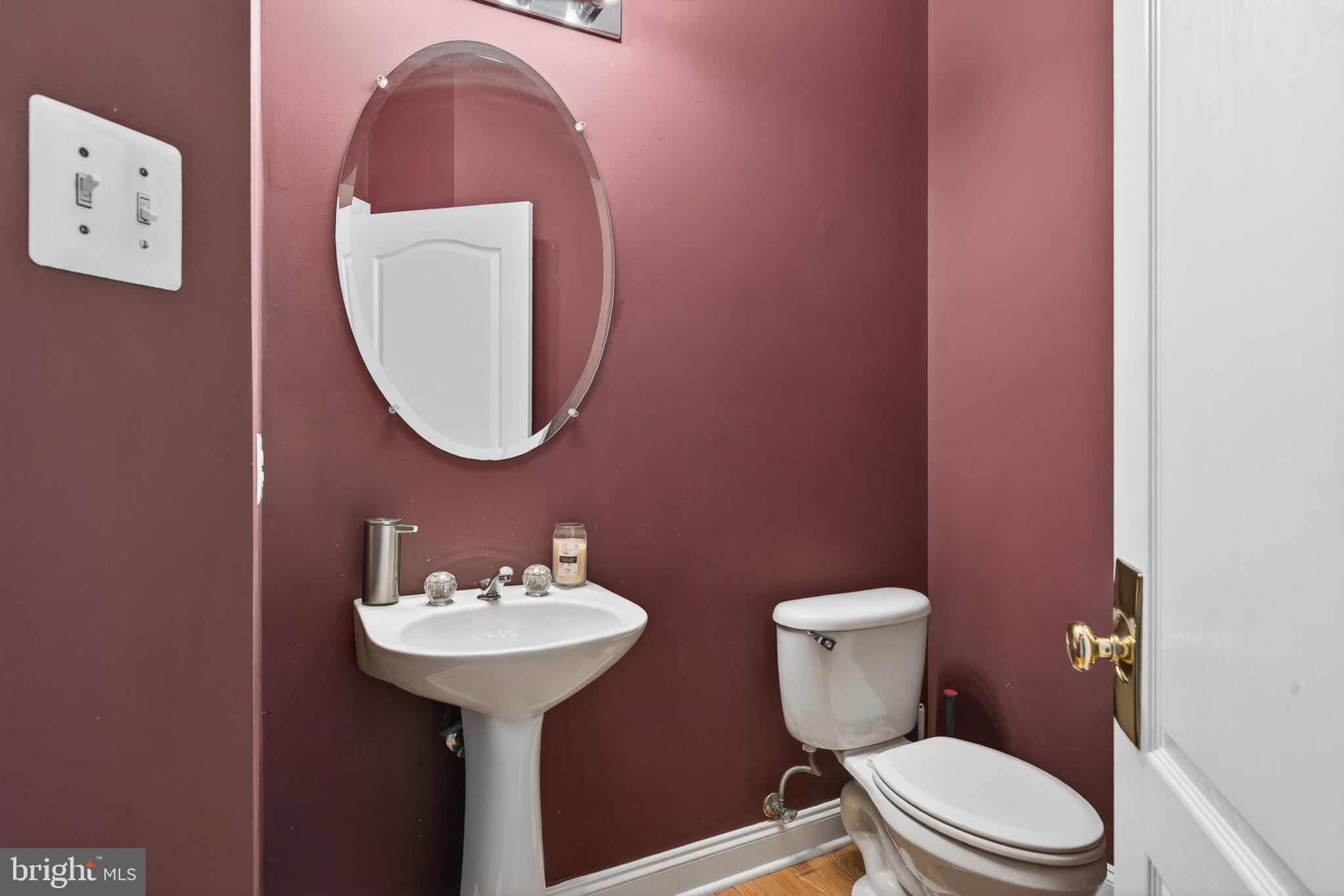 VALLEY FORGE WOODS - Residential