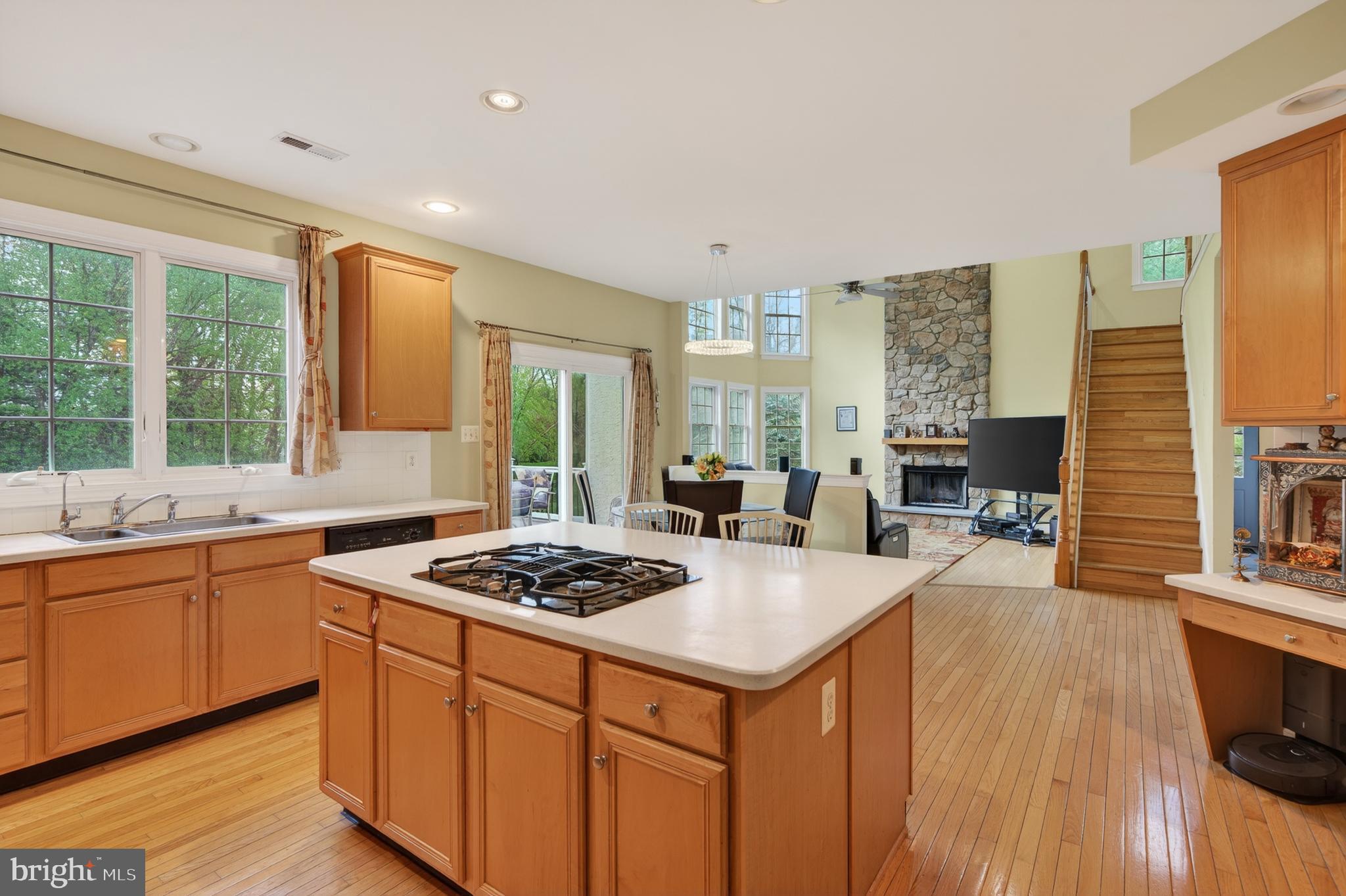 VALLEY FORGE WOODS - Residential