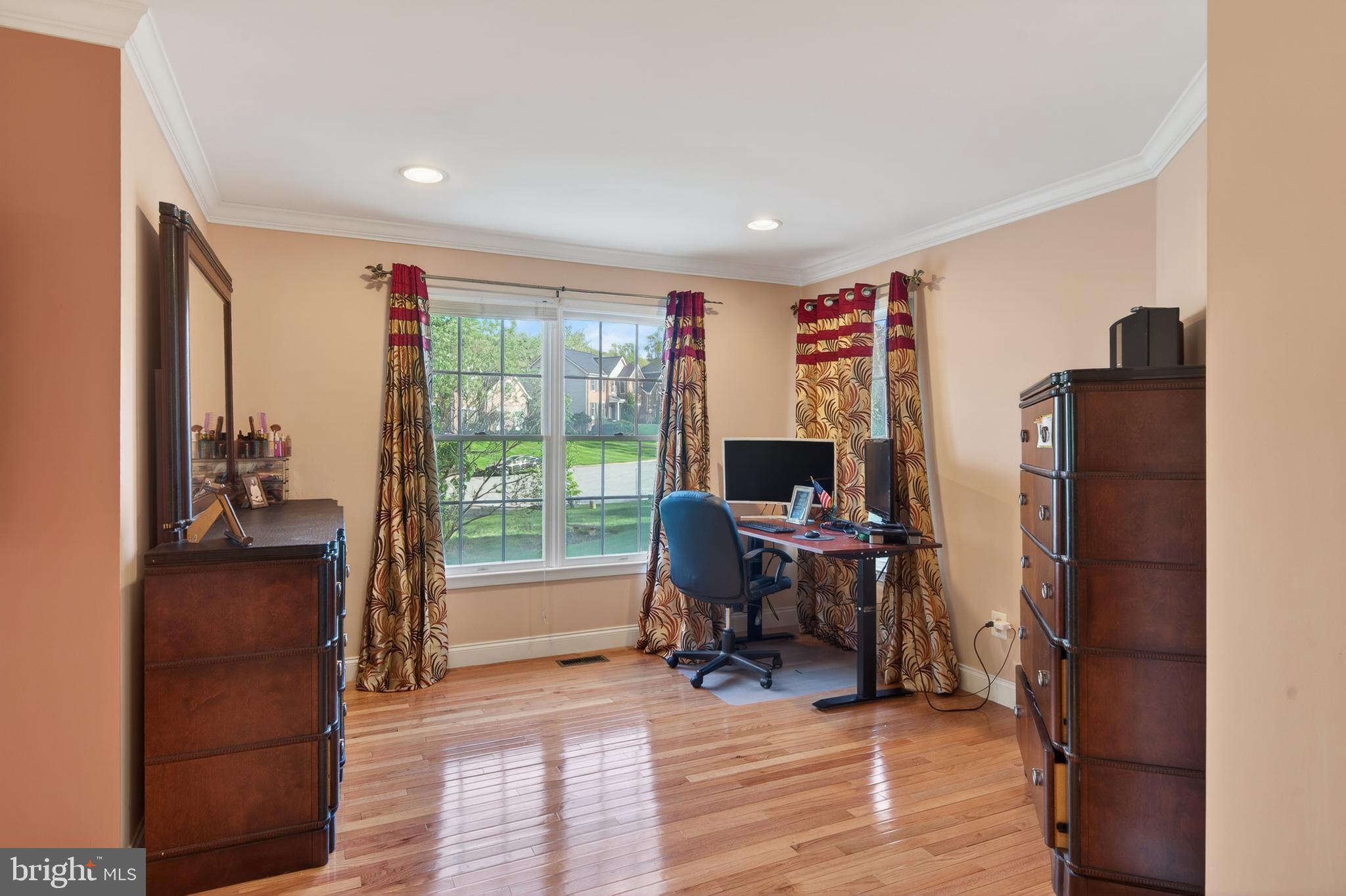 VALLEY FORGE WOODS - Residential