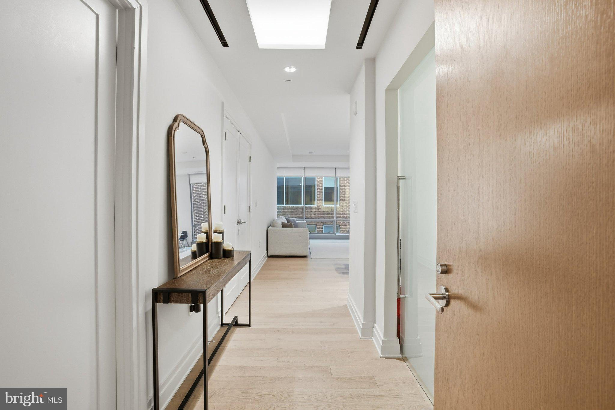 2501 M STREET NW 209