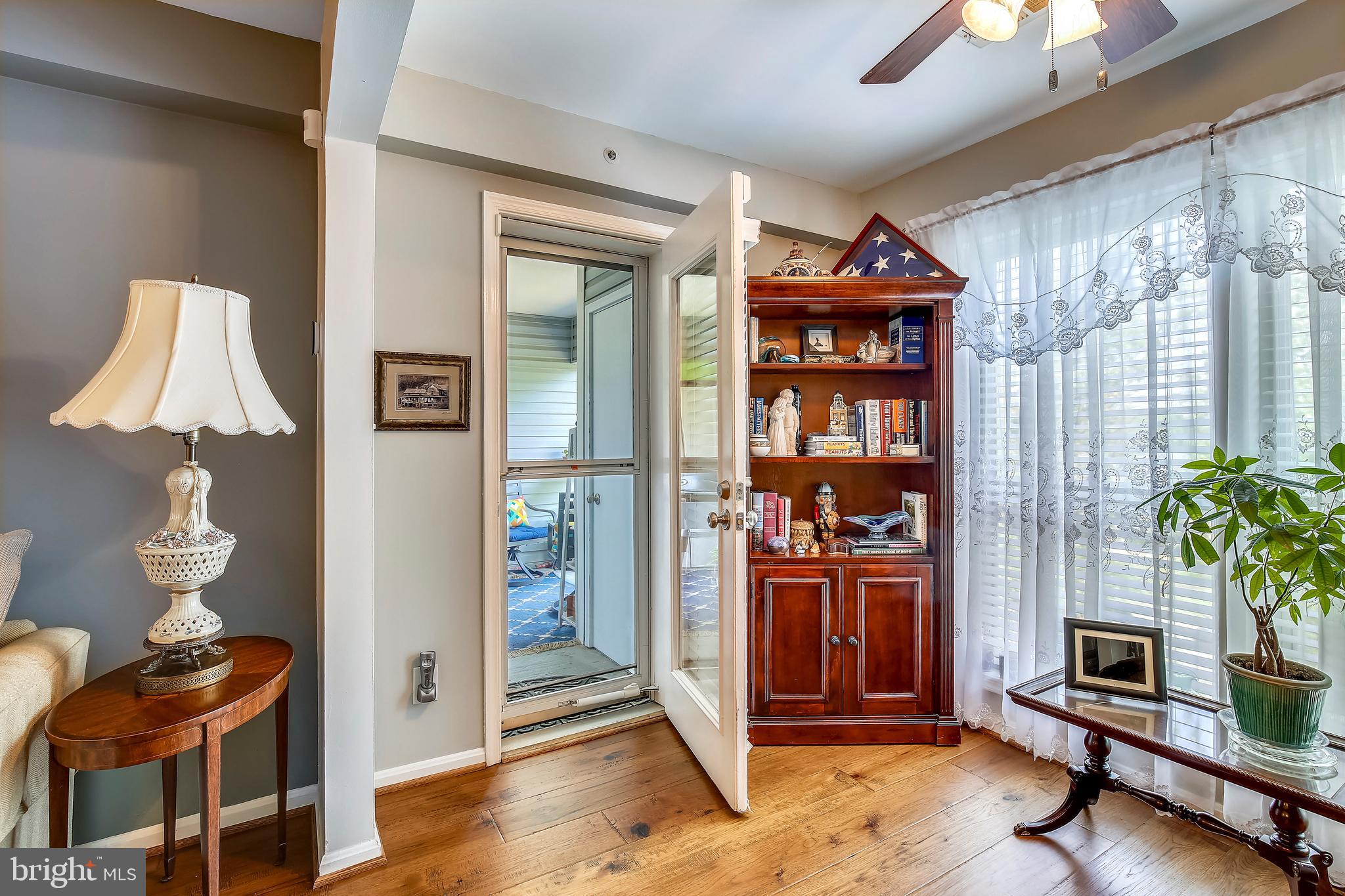 THE FOUR WINDS AT OAKTON - Residential