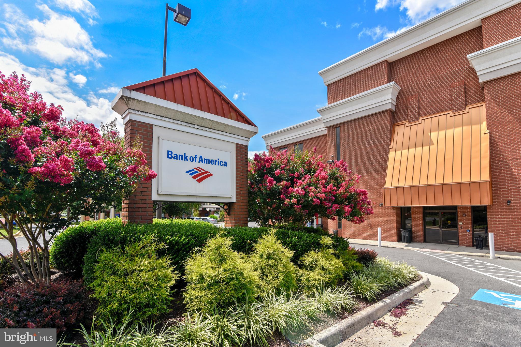 THE FOUR WINDS AT OAKTON - Residential