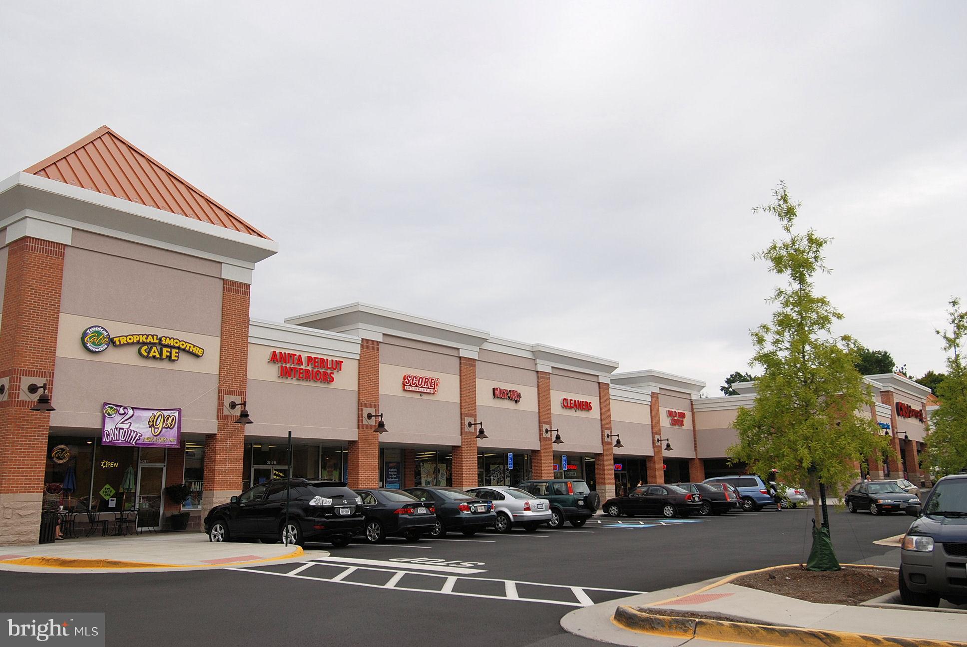 THE FOUR WINDS AT OAKTON - Residential