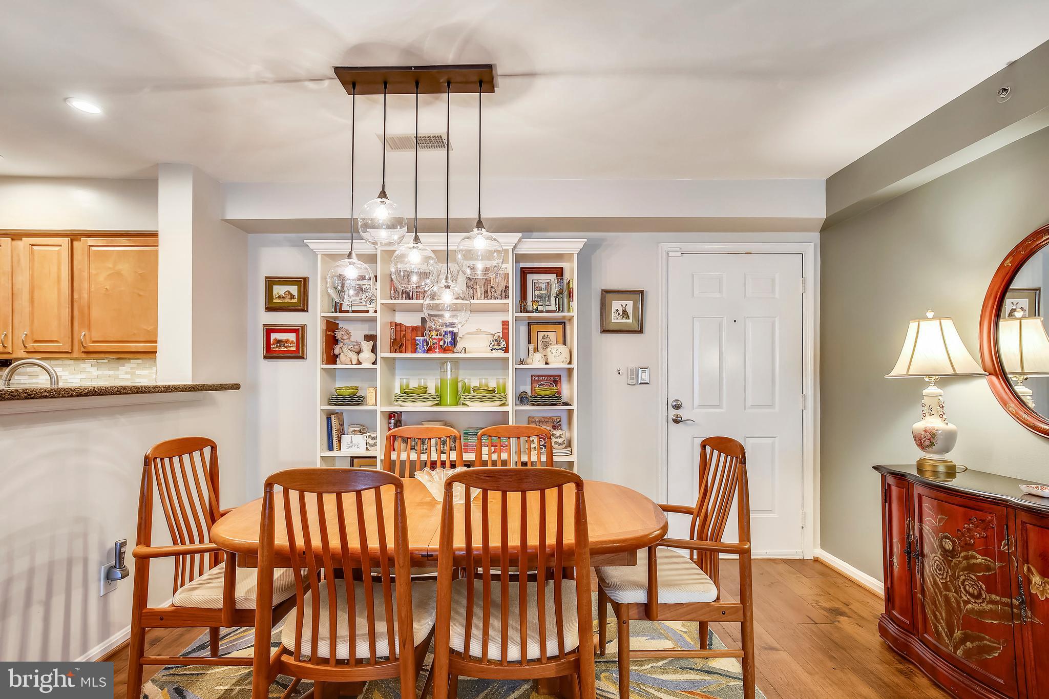 THE FOUR WINDS AT OAKTON - Residential