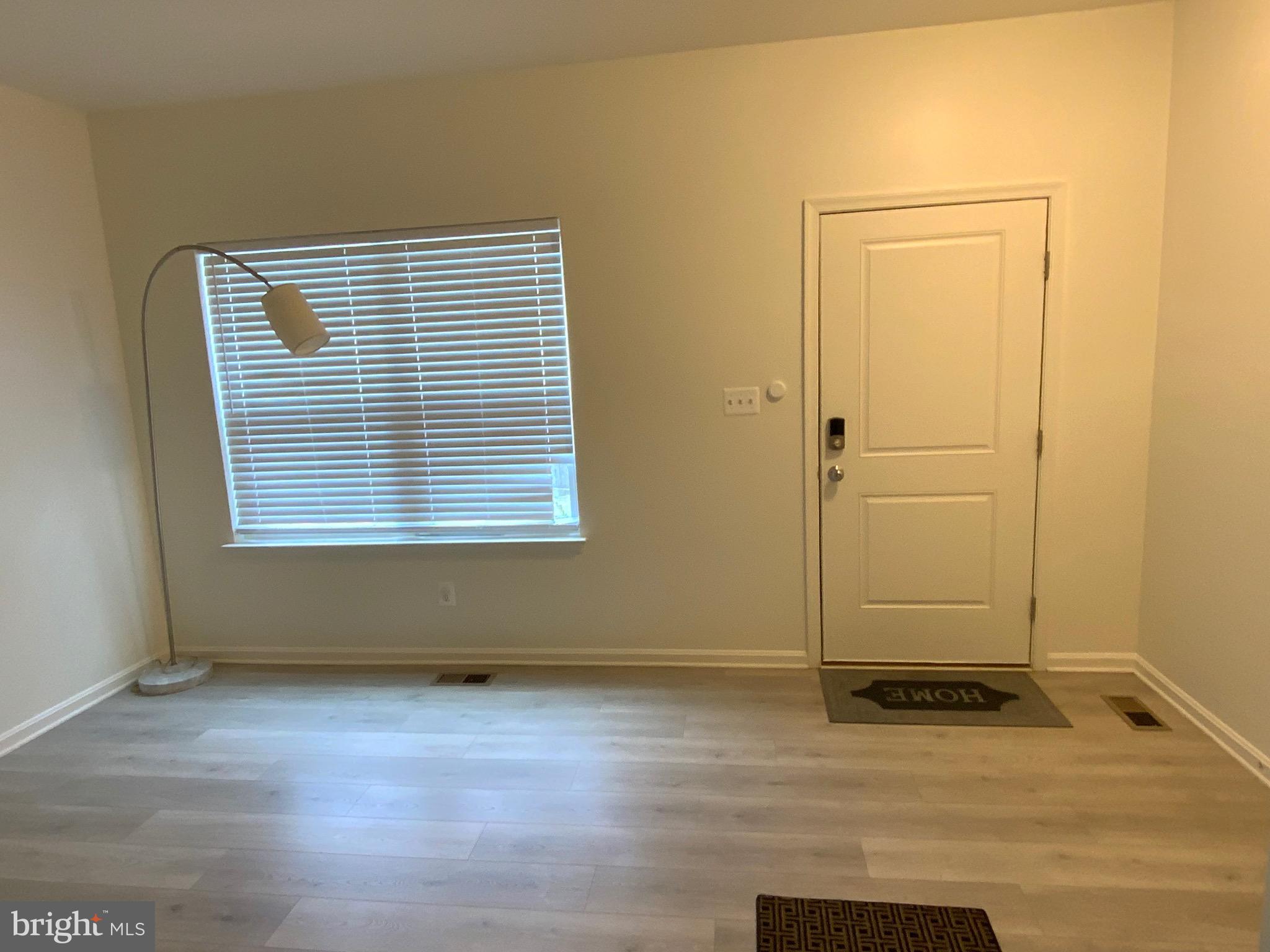 2909 WILLOUGHBY BEACH ROAD
