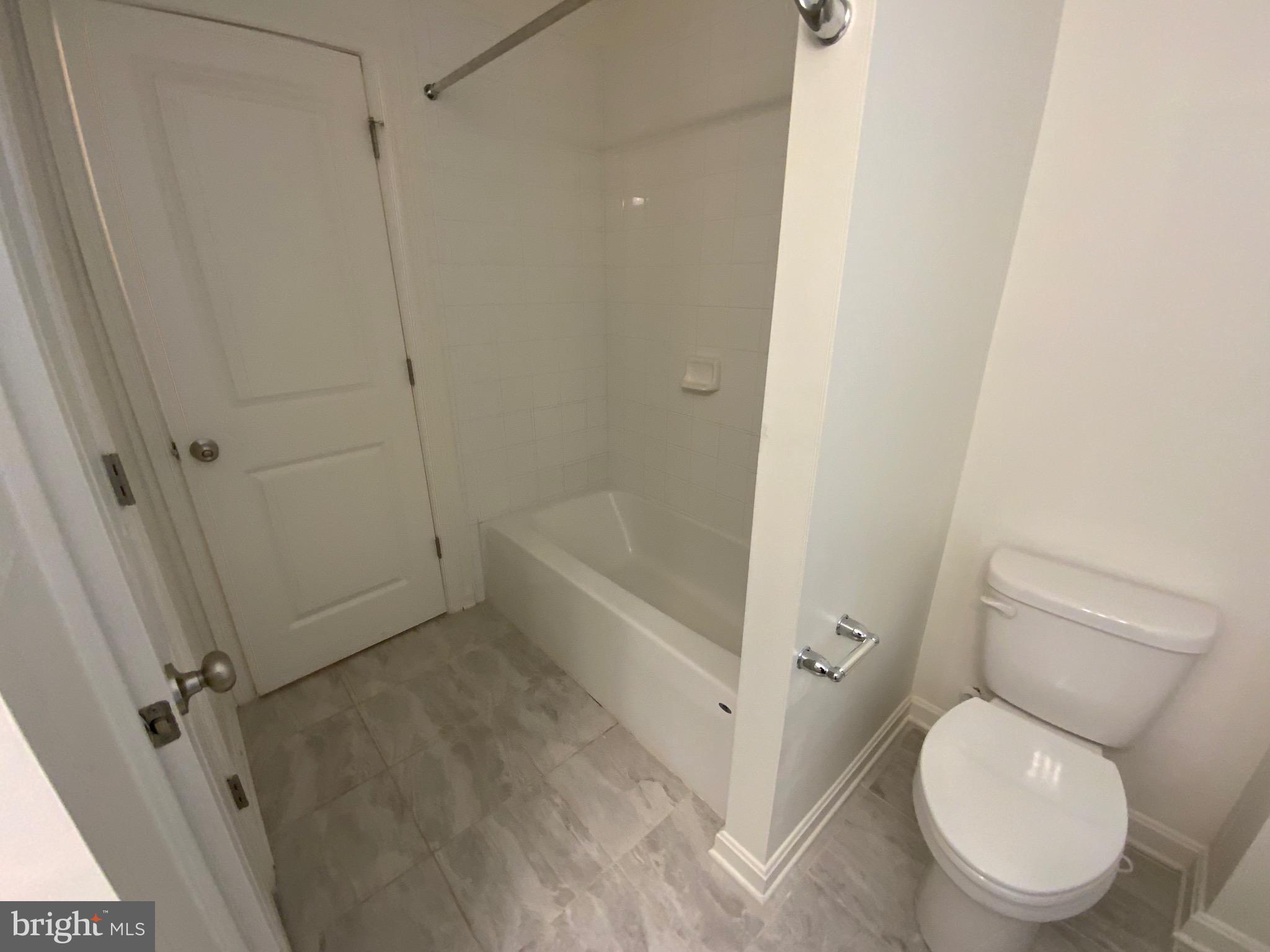 FOREST OAKS - Residential