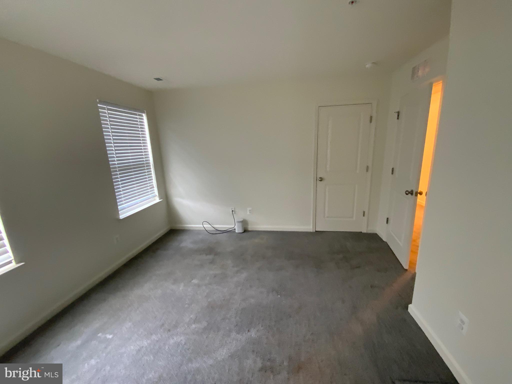 FOREST OAKS - Residential