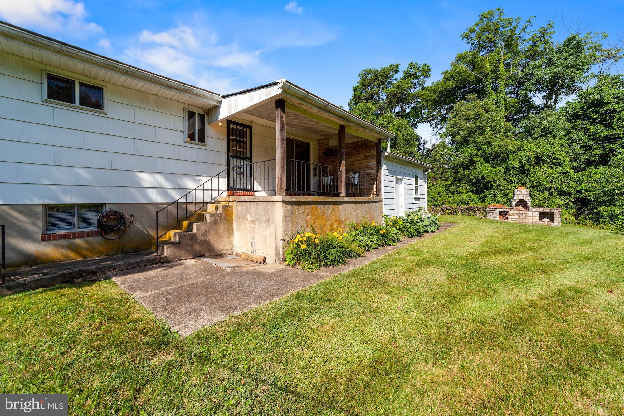 RIPPLEWOOD - Residential