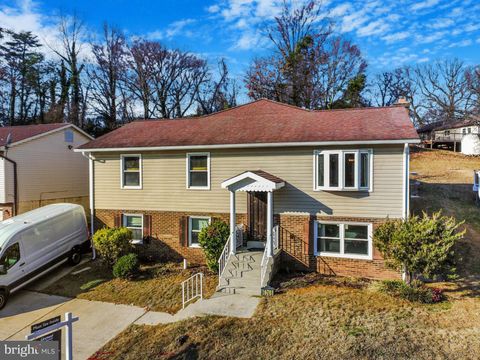 6208 CHEVERLY PARK DRIVE CHEVERLY MD 20785